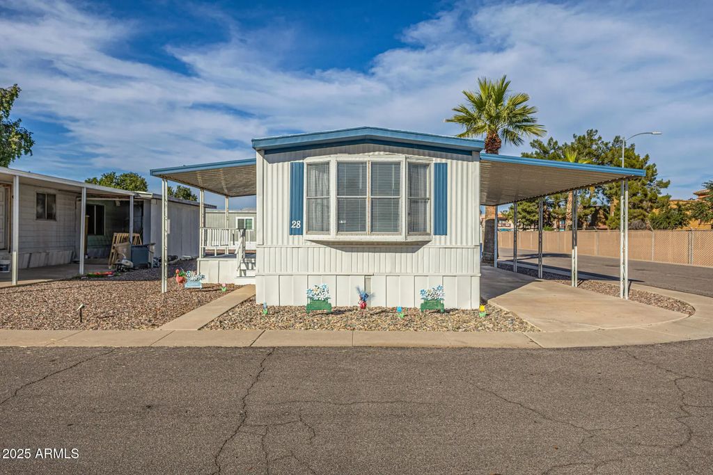 16225 N 29th St -- (unit 28), Phoenix