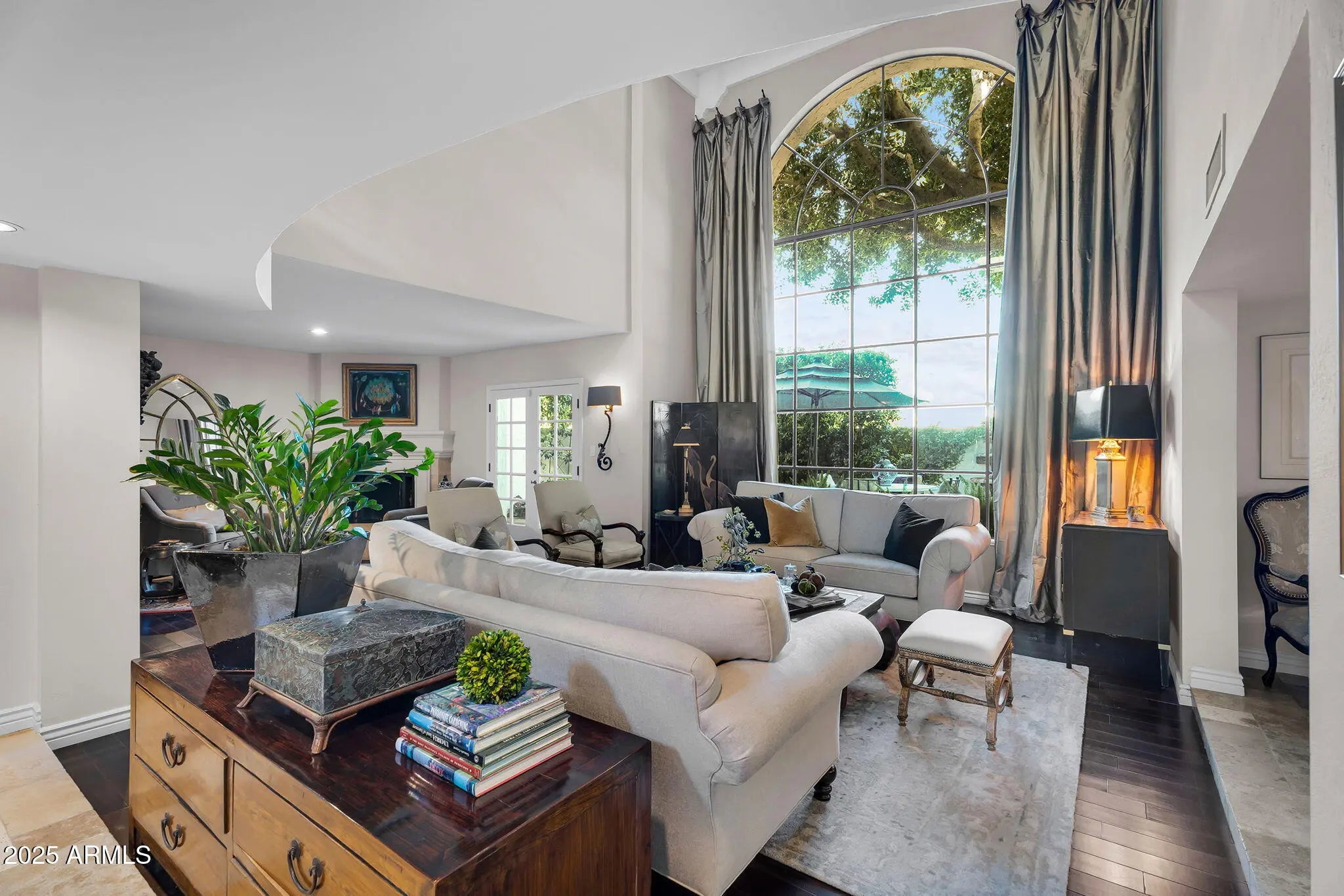 Photo of Listing #6947570