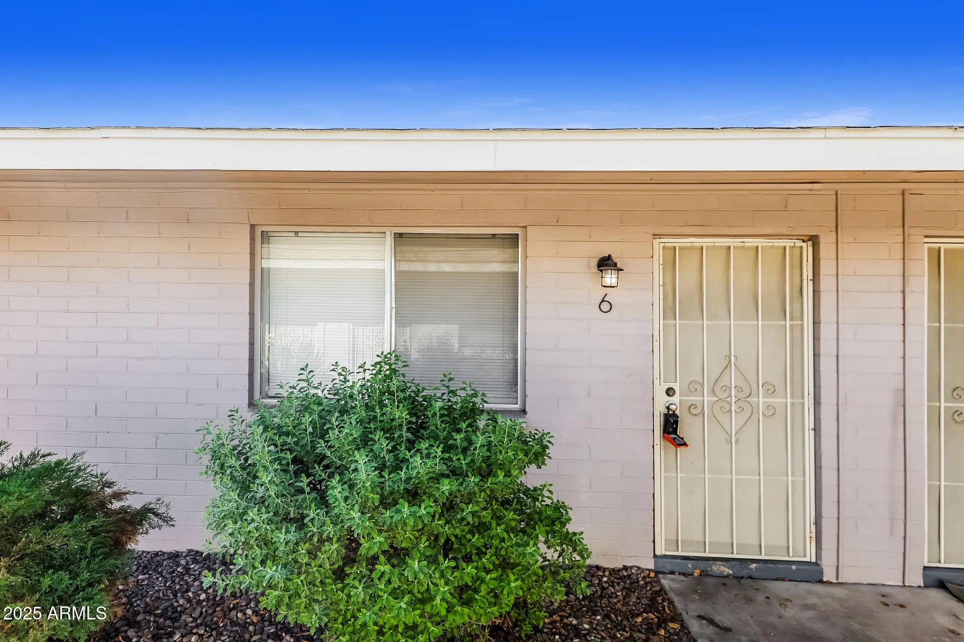 Photo of Listing #6947687