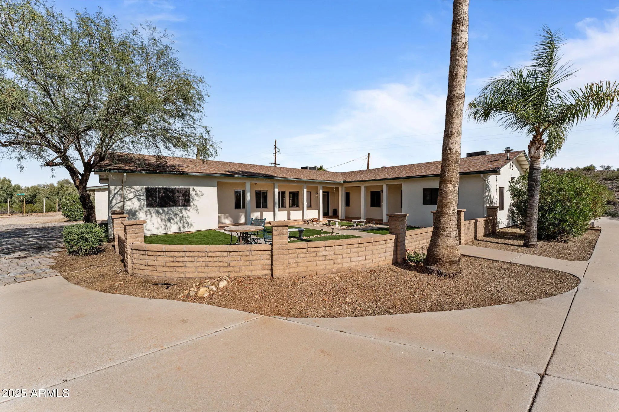 Photo of Listing #6947710