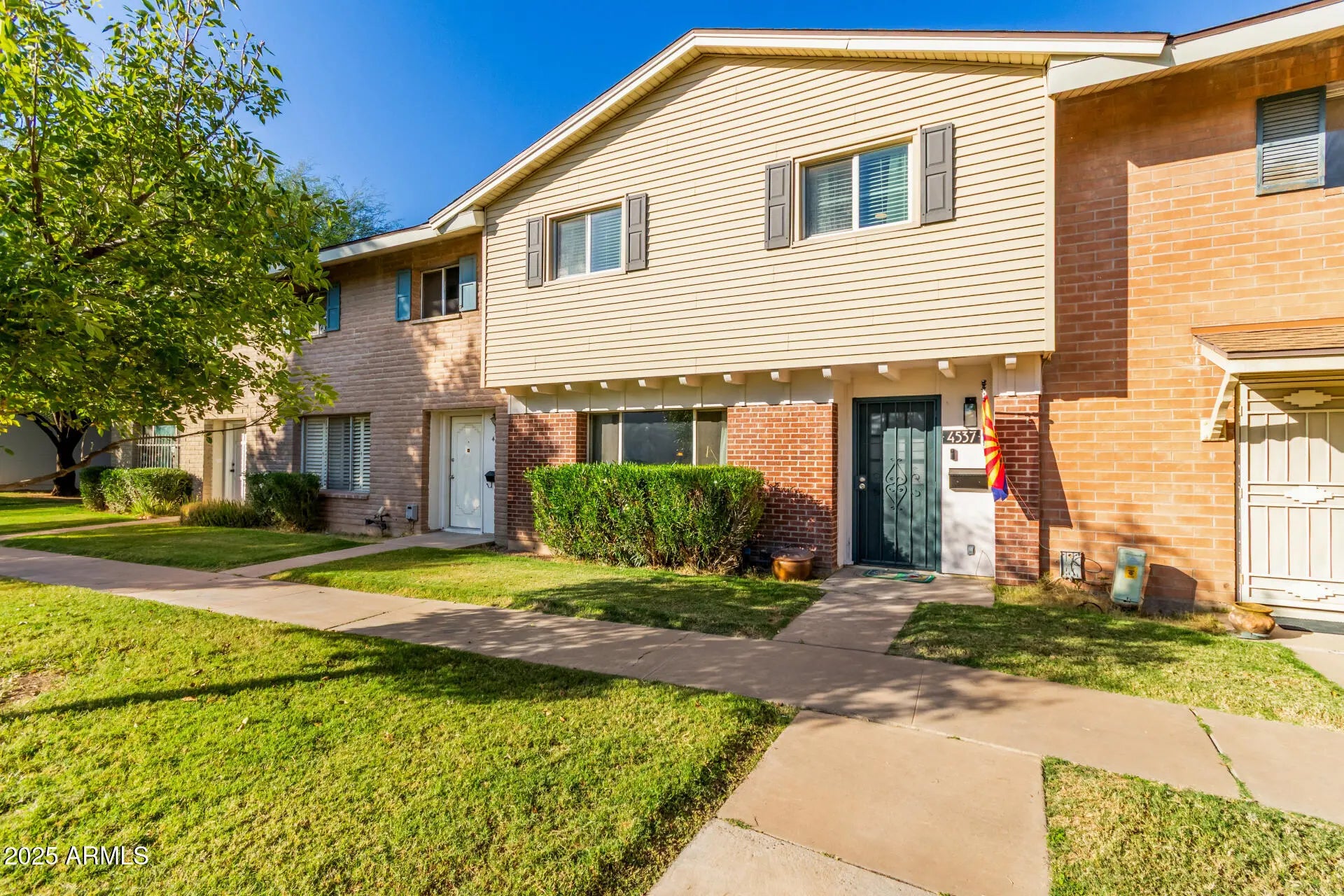 Photo of Listing #6947820