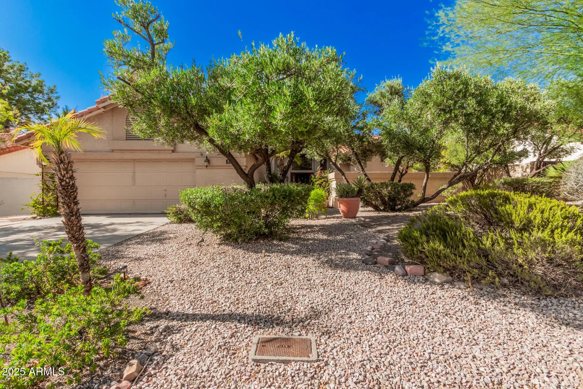 Photo of Listing #6947813