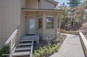 Photo of Listing #6947845