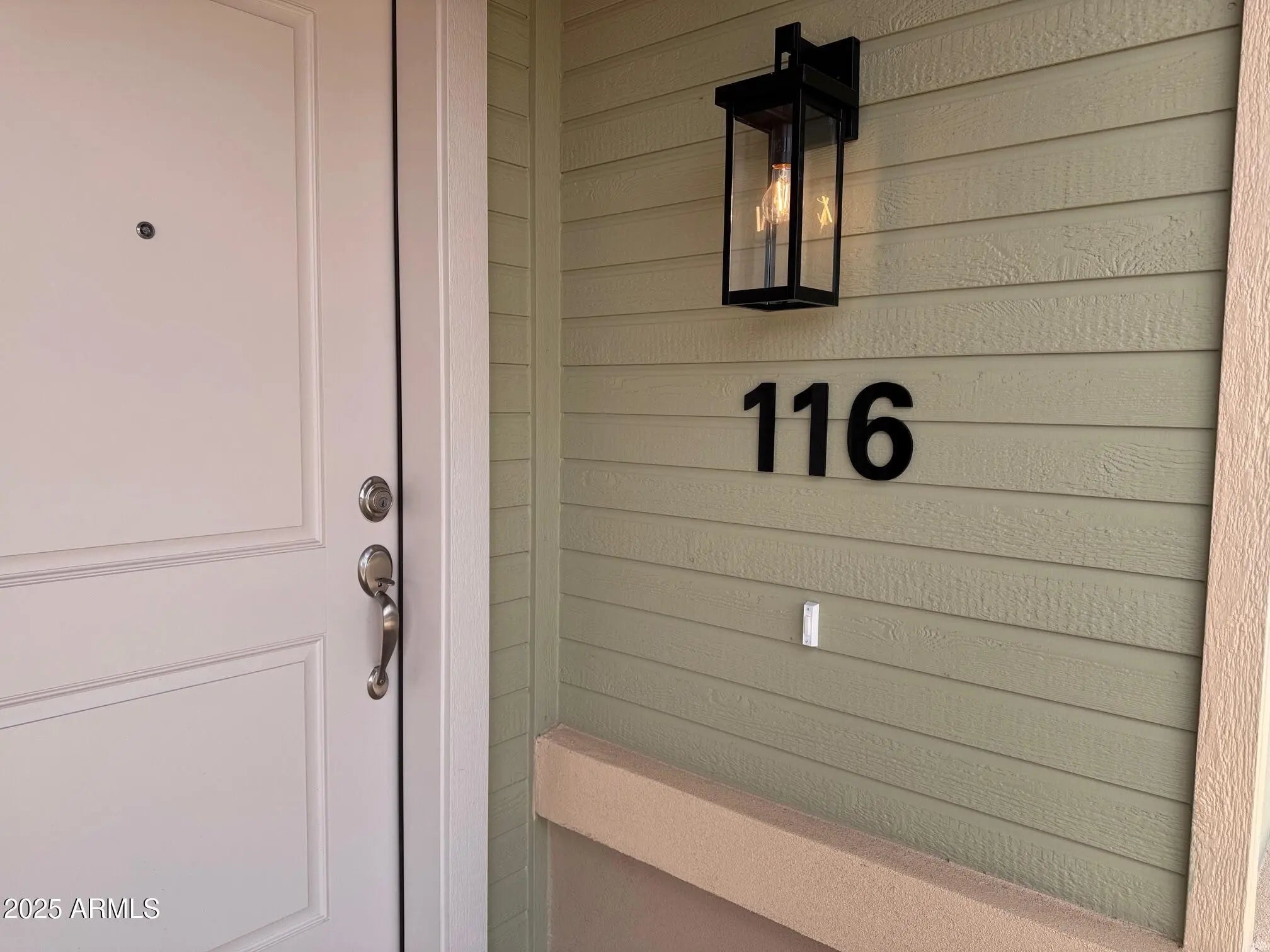 Photo of Listing #6947914