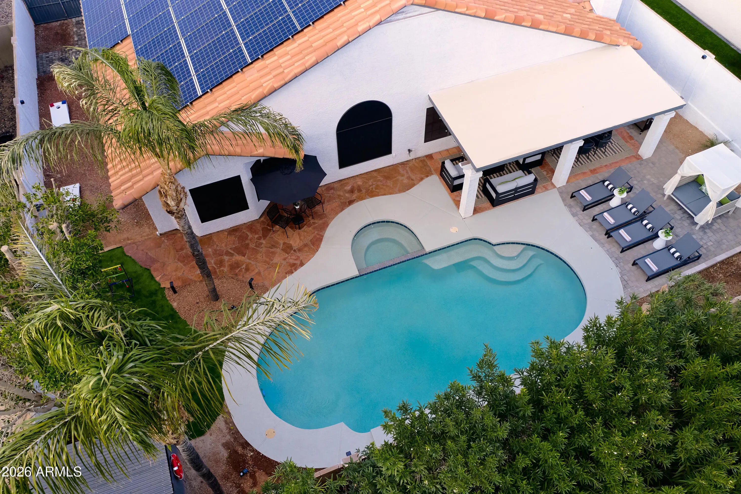 Photo of Listing #6965326