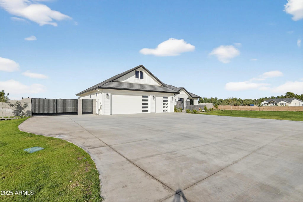 22226 E Misty Court, Queen Creek