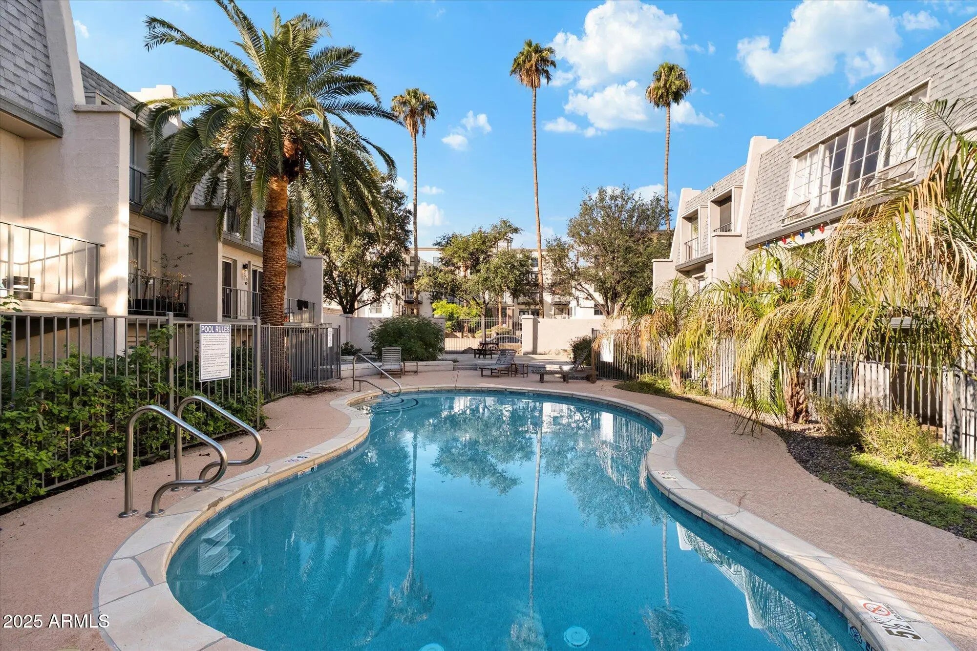 Photo of Listing #6951604