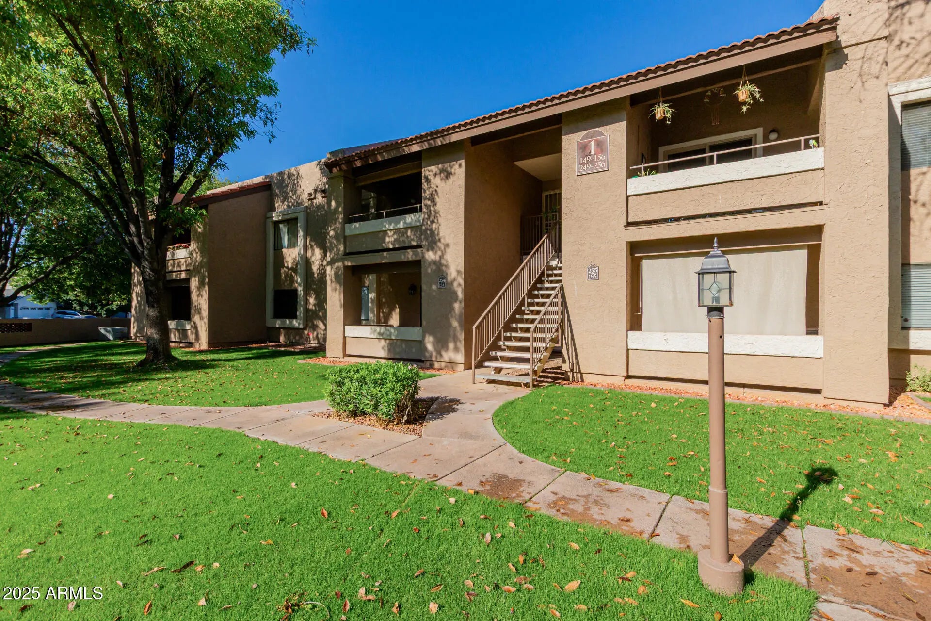 Photo of Listing #6949257