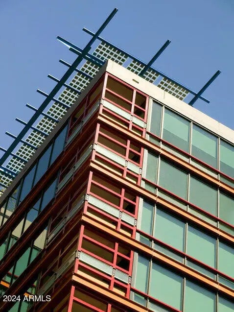 Photo of Listing #6948657