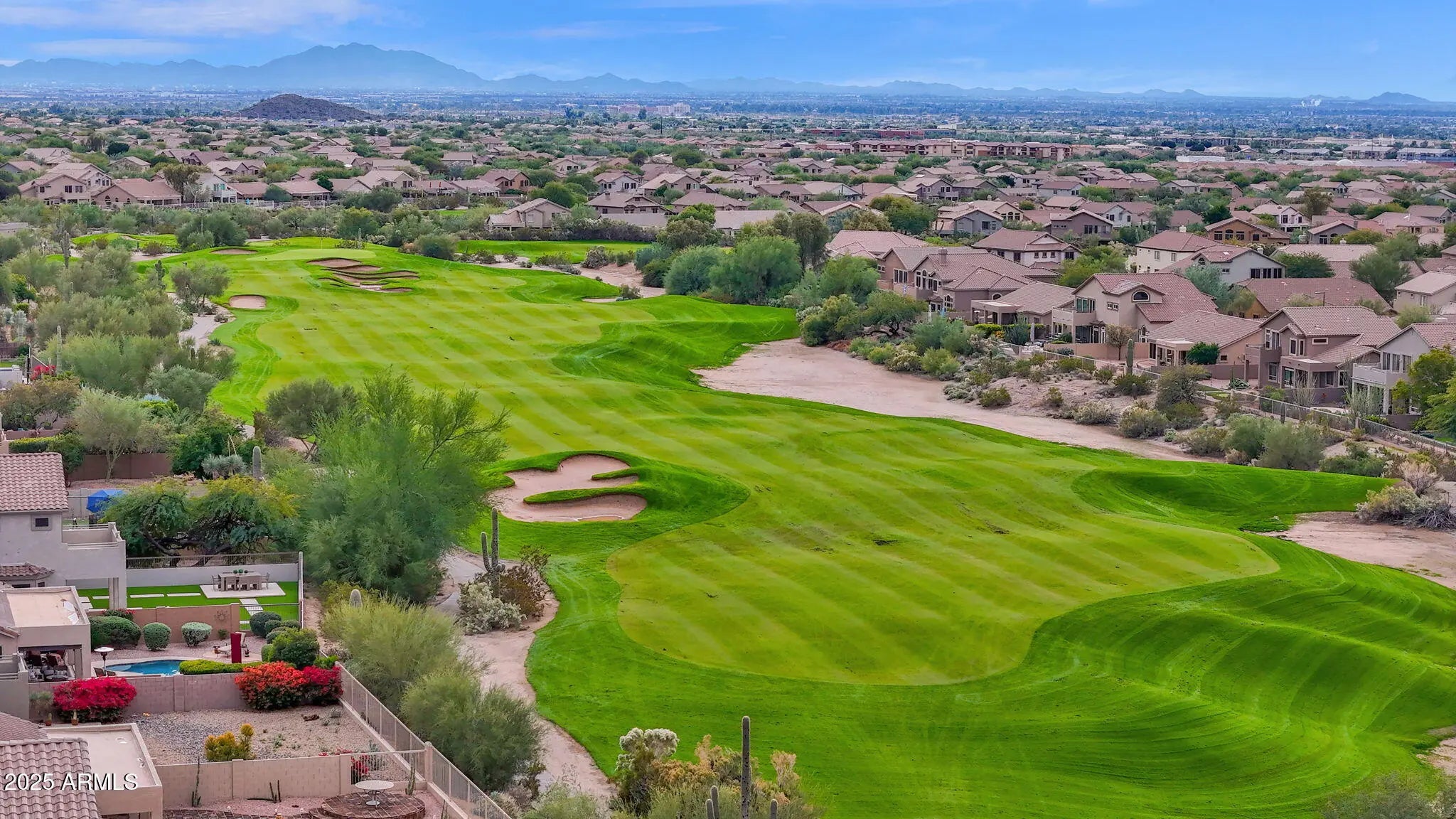 Photo of Listing #6948084