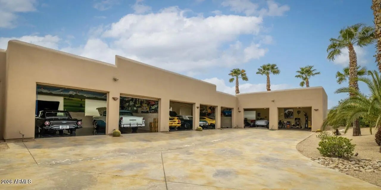 Photo of Listing #6949996