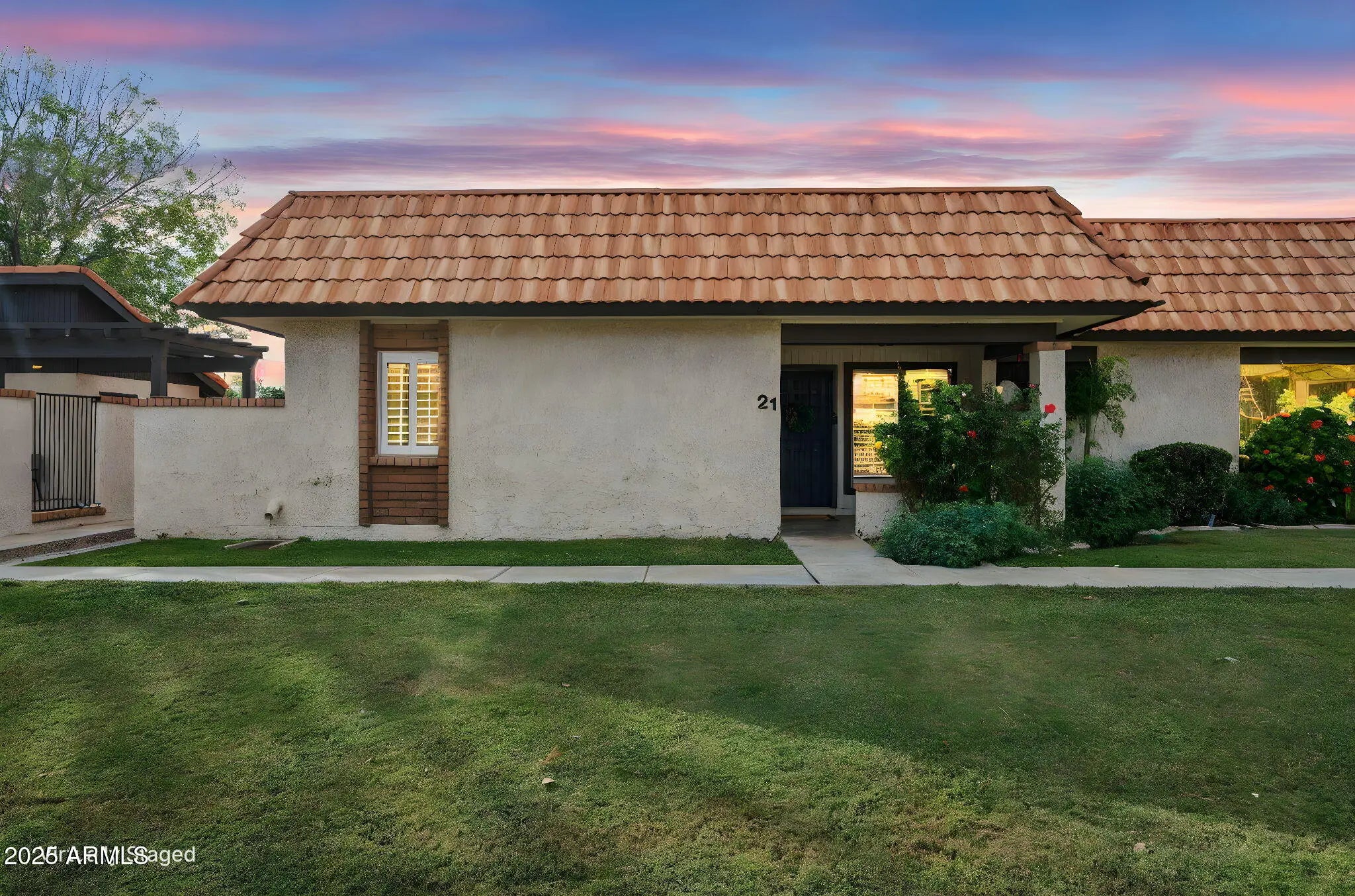 Photo of Listing #6949371