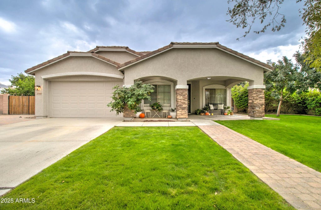 21949 E Rosa Road, Queen Creek
