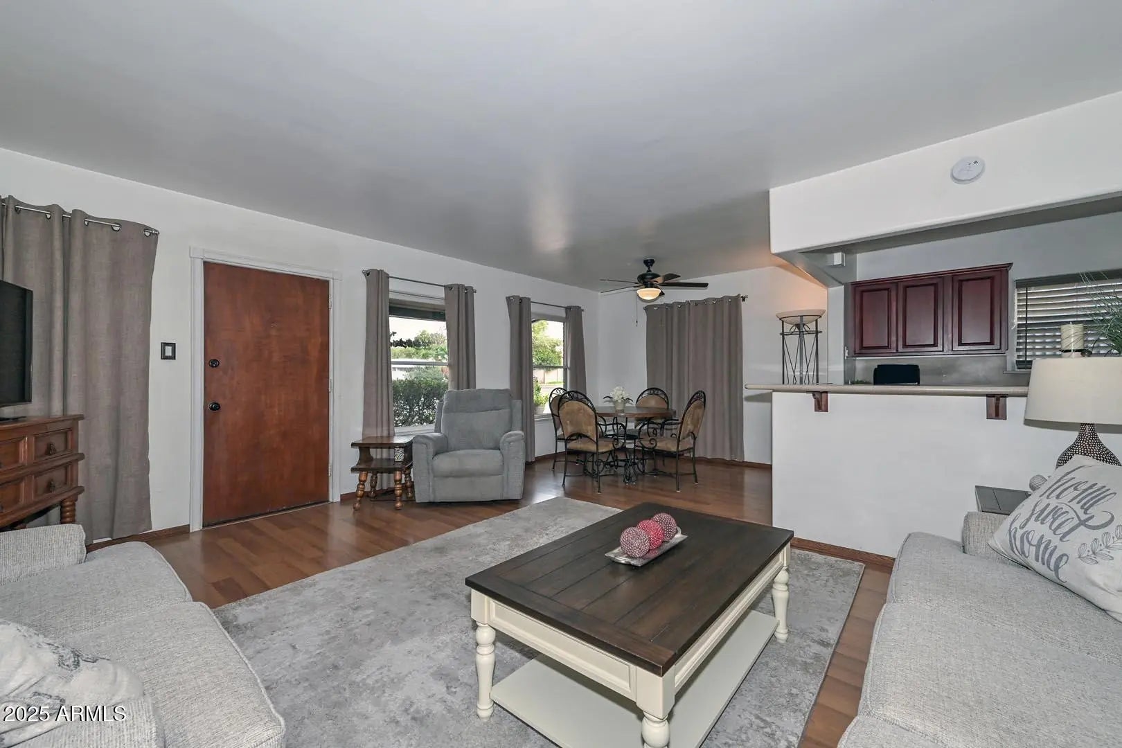 Photo of Listing #6950081