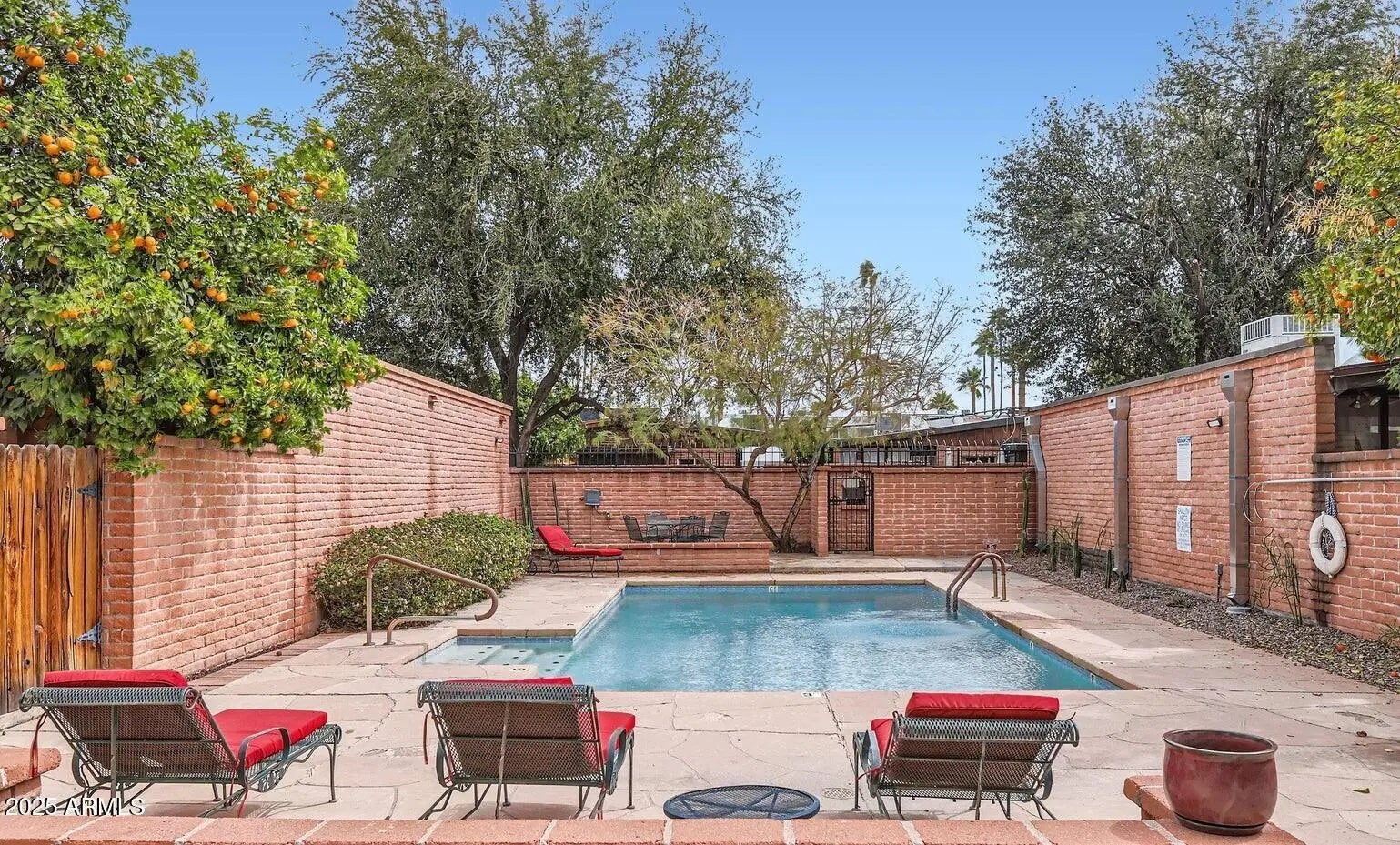 Photo of Listing #6948212