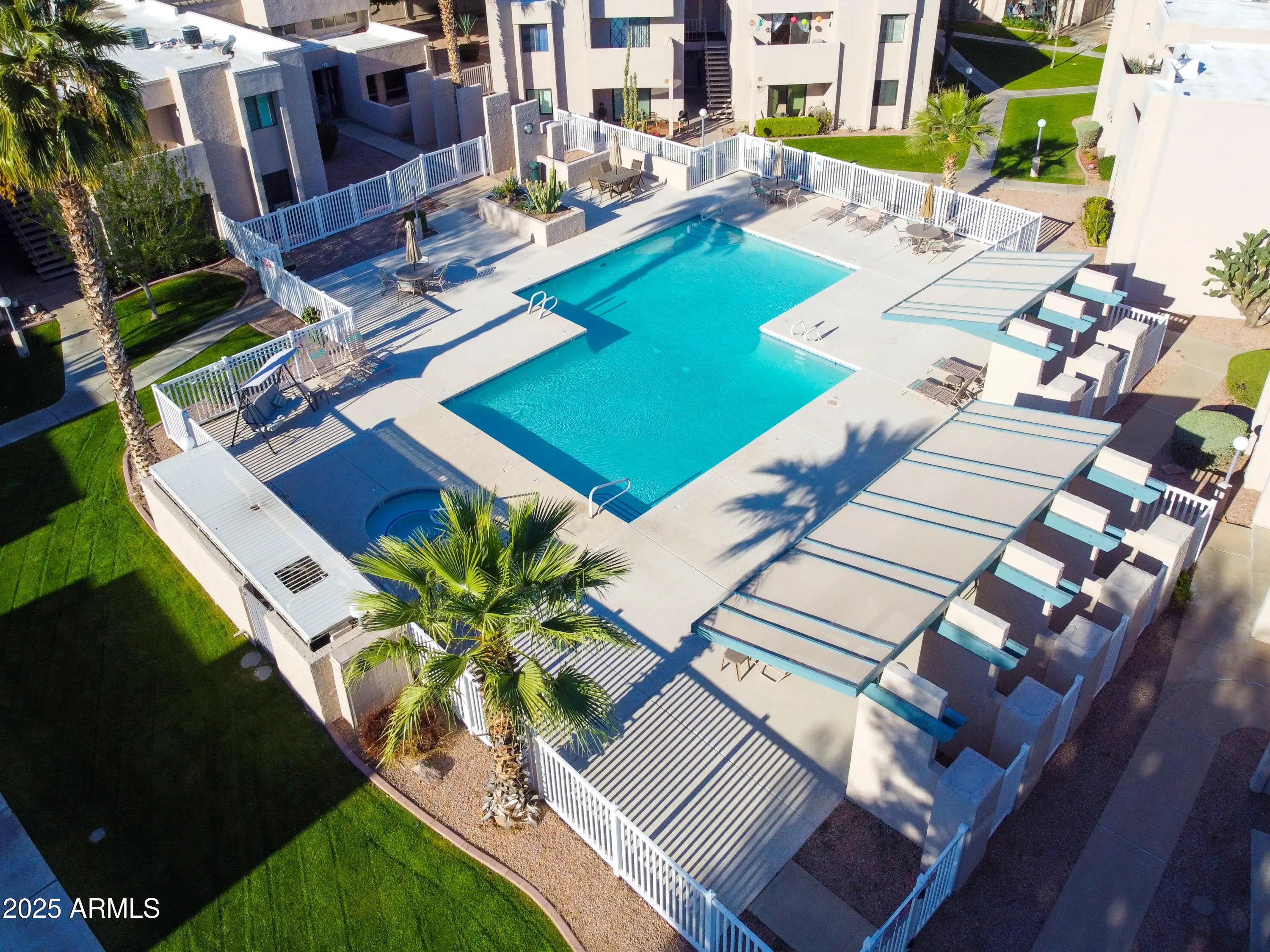 Photo of Listing #6953702