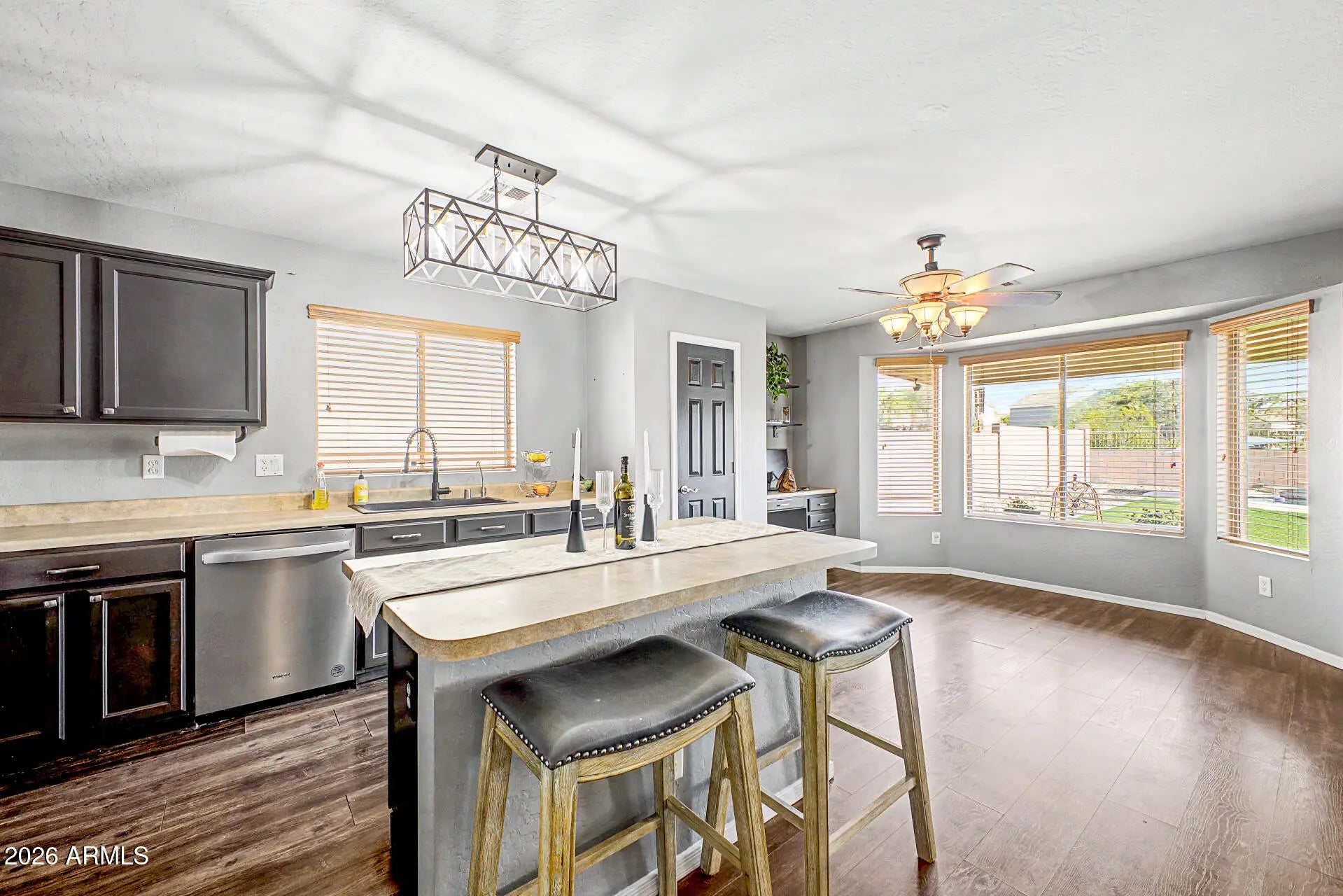 Photo of Listing #6994458