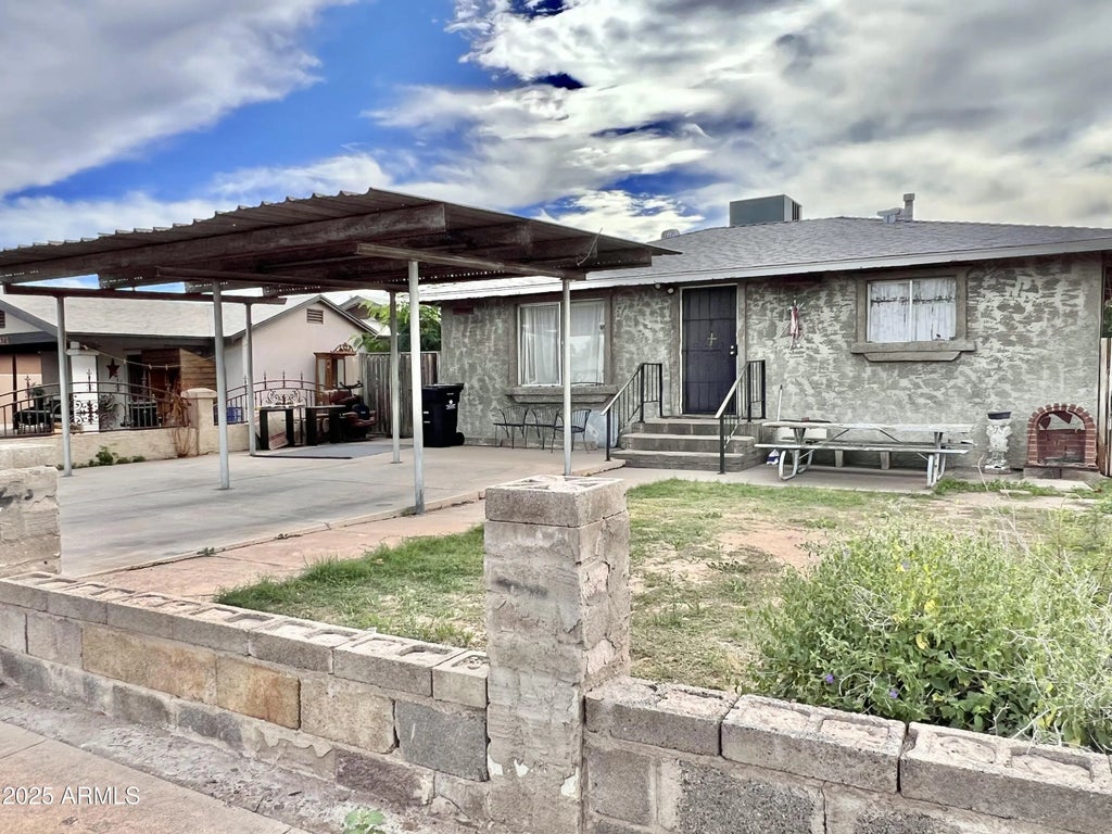 3825 W Latham Street, Phoenix