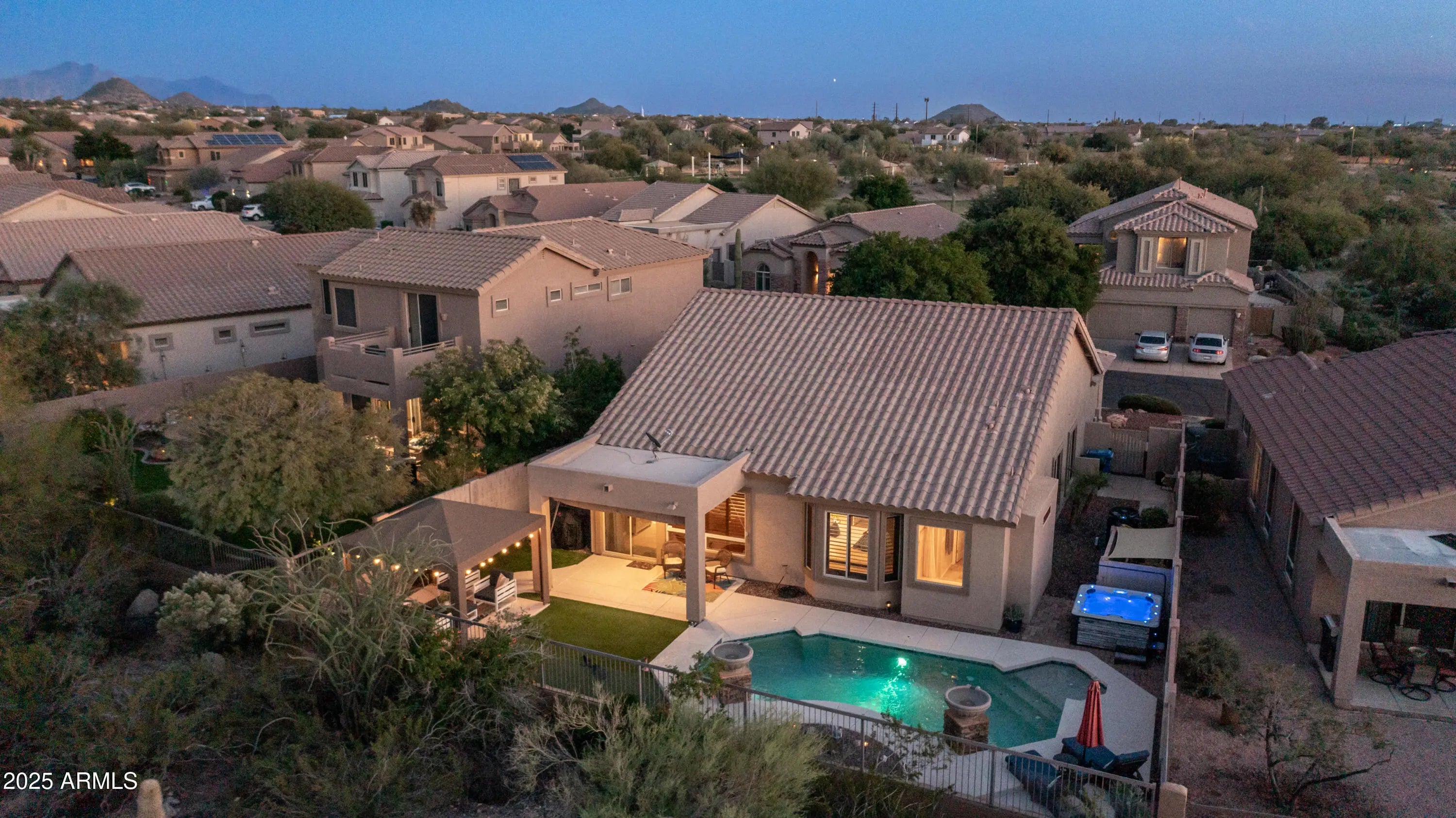 Photo of Listing #6952032