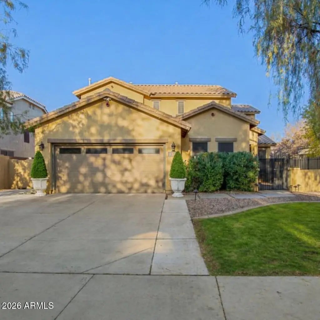 4332 E Vallejo Court, Gilbert