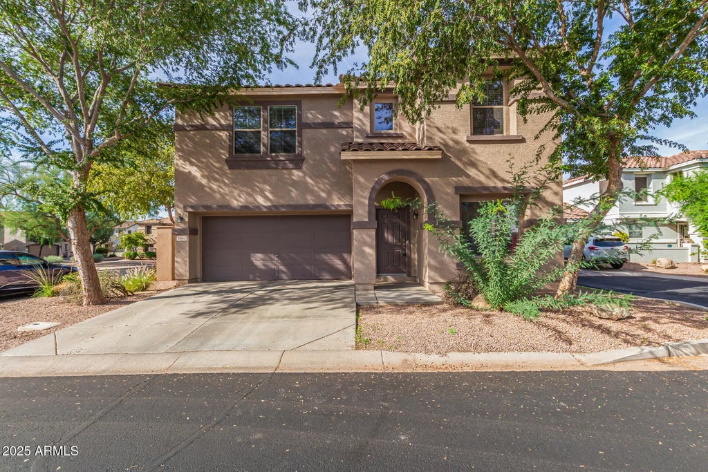1096 E Parkview Court, Gilbert