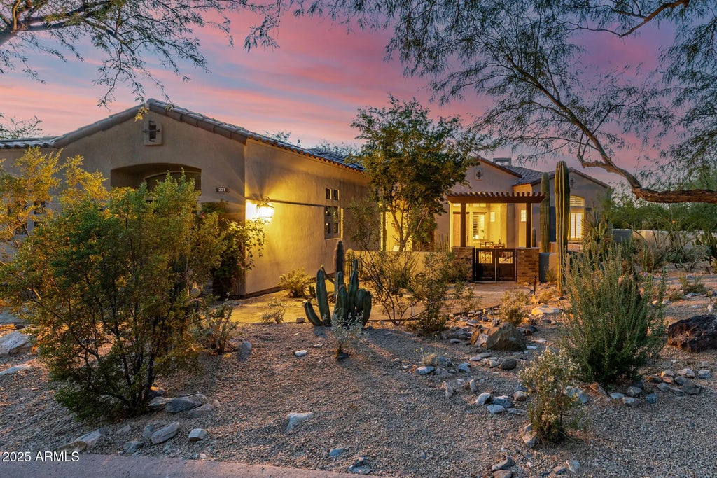 9290 E Thompson Peak Parkway (unit 231), Scottsdale