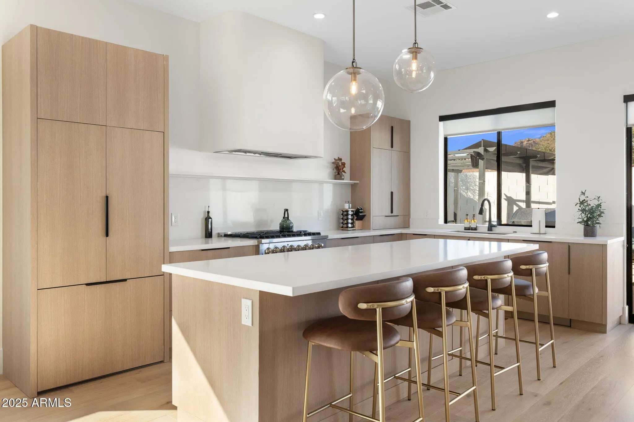 Photo of Listing #6951725