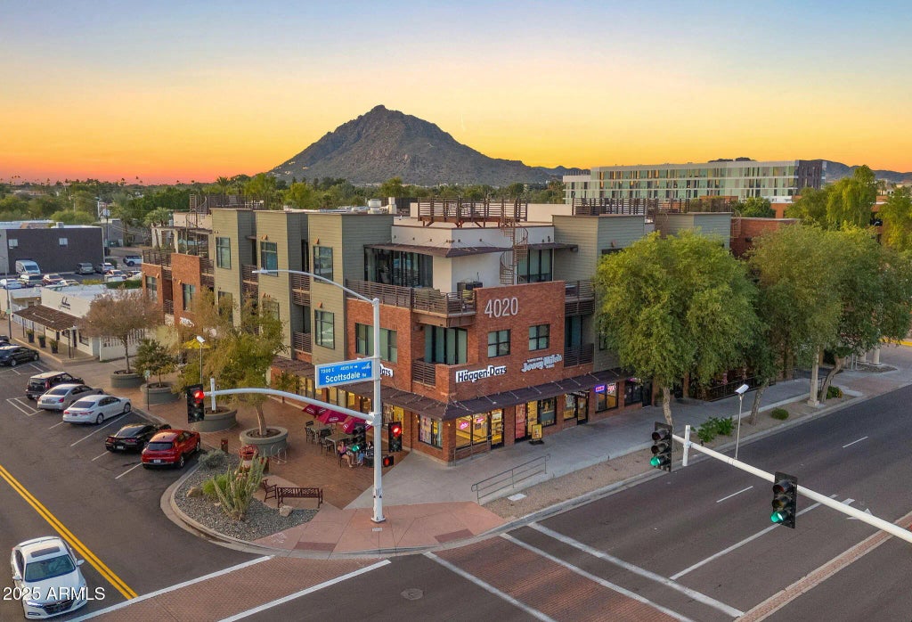 4020 N Scottsdale Road (unit 2010), Scottsdale