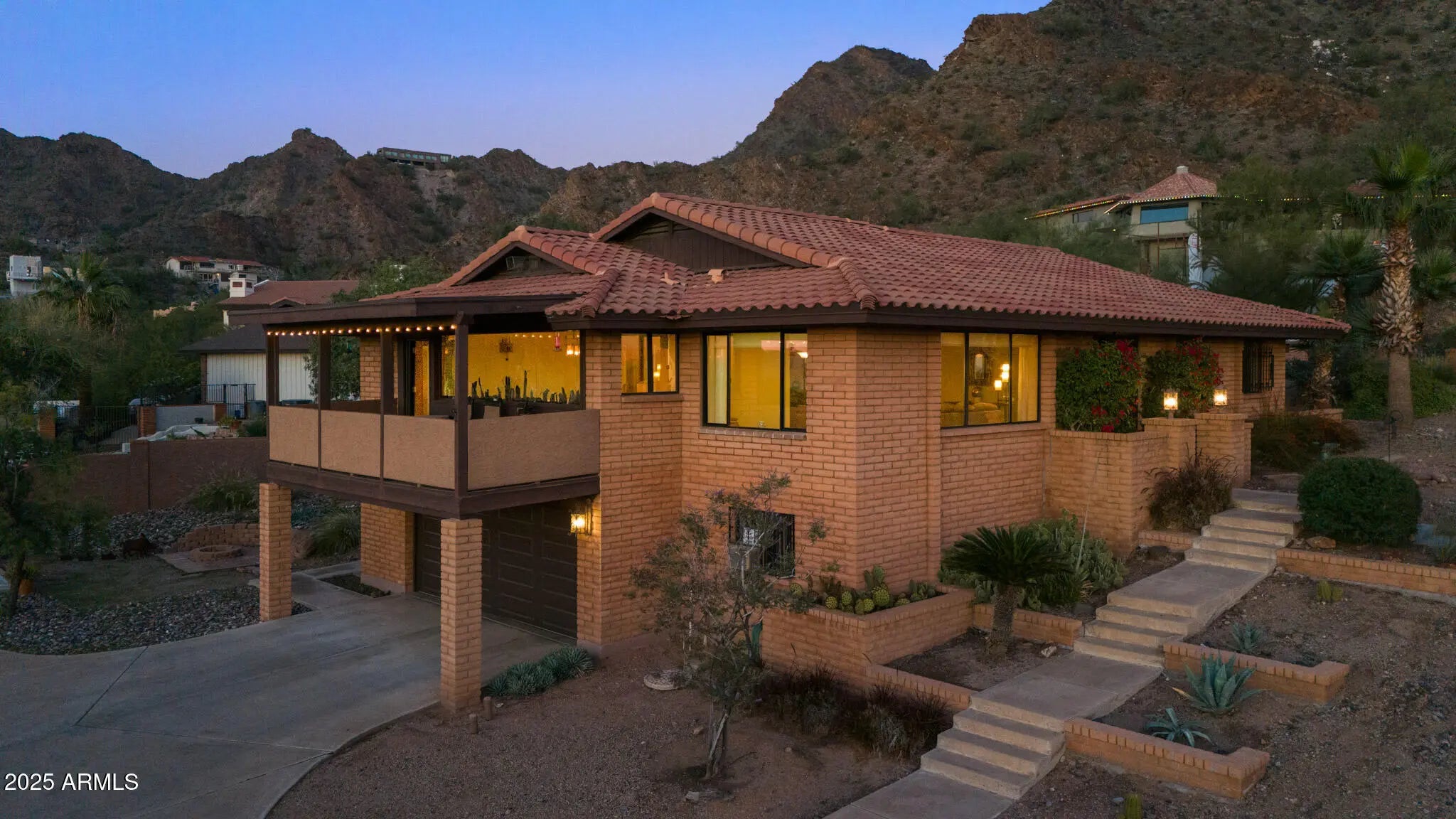 Photo of Listing #6955766