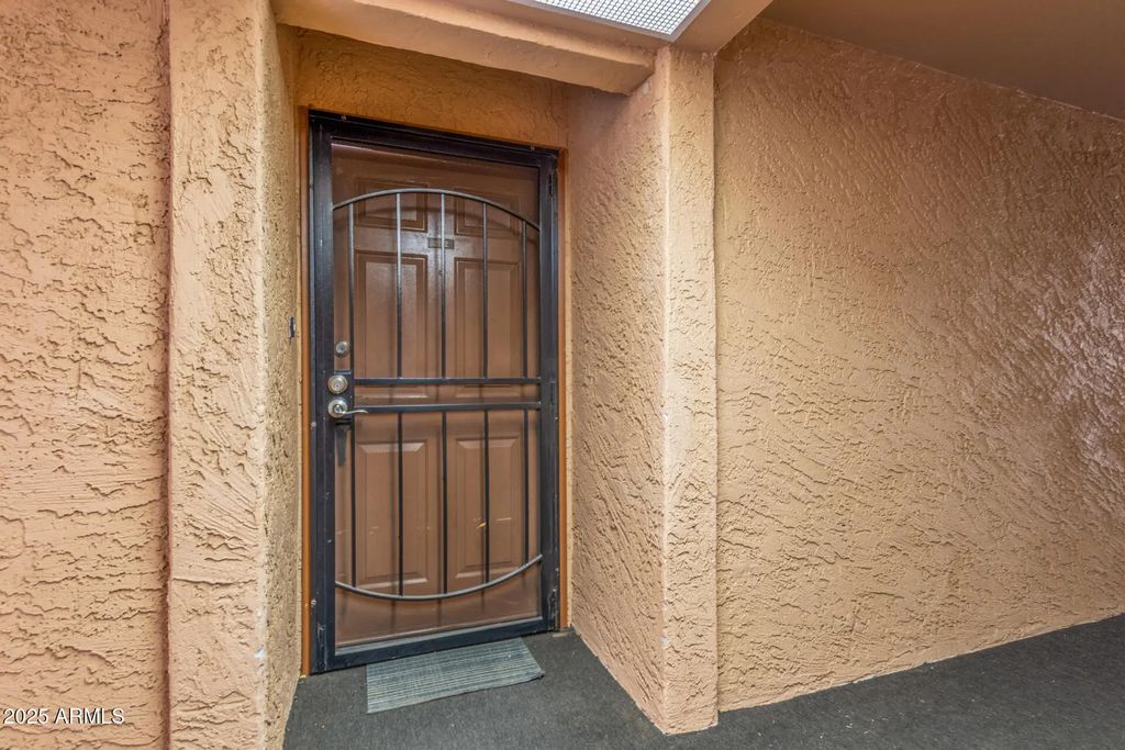 540 N May Street (unit 2132), Mesa