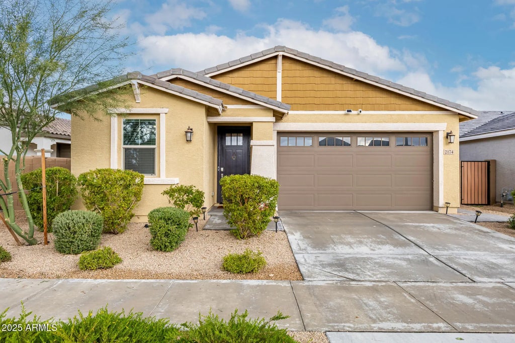 2174 W Burnside Trail, Phoenix