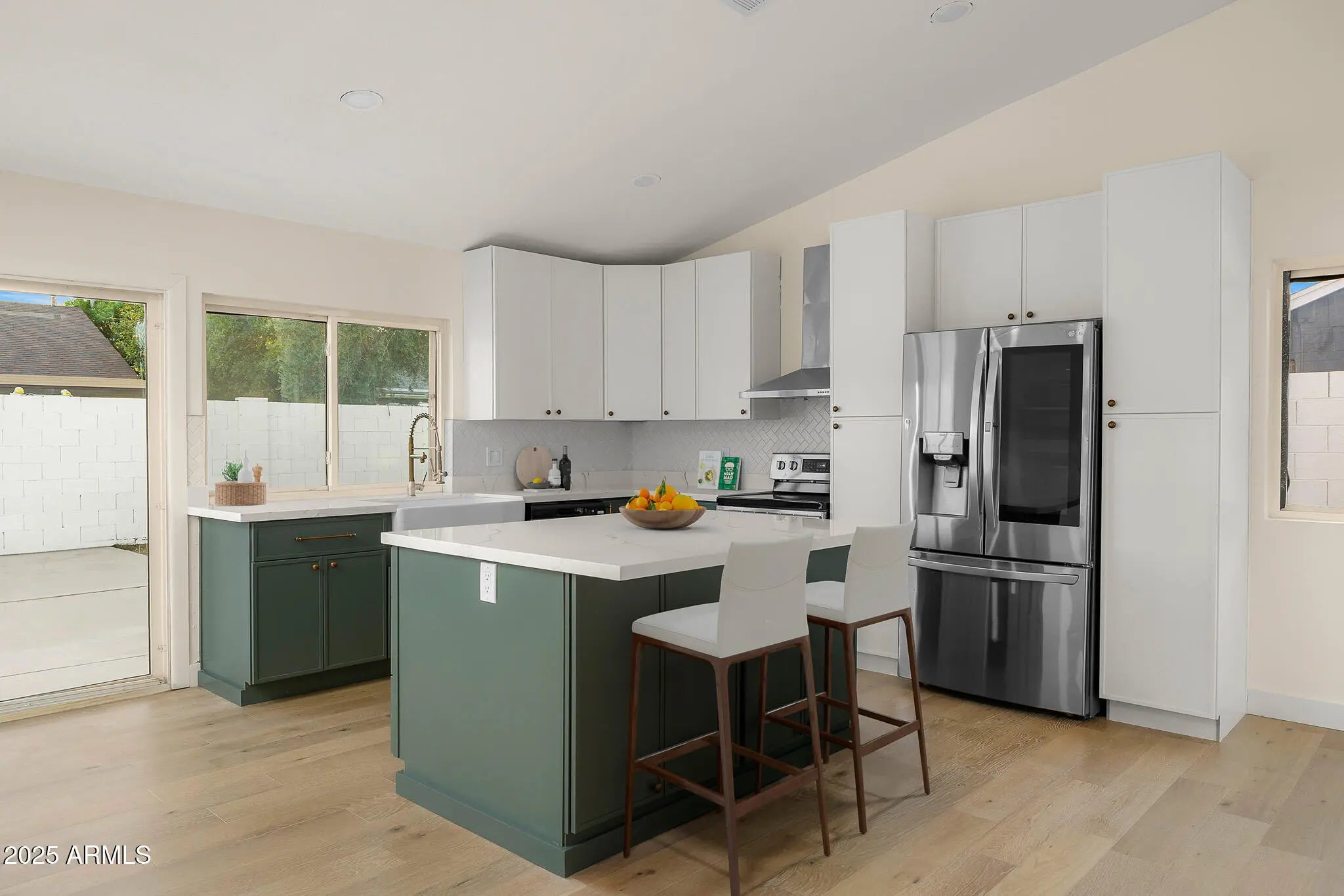 Photo of Listing #6951791