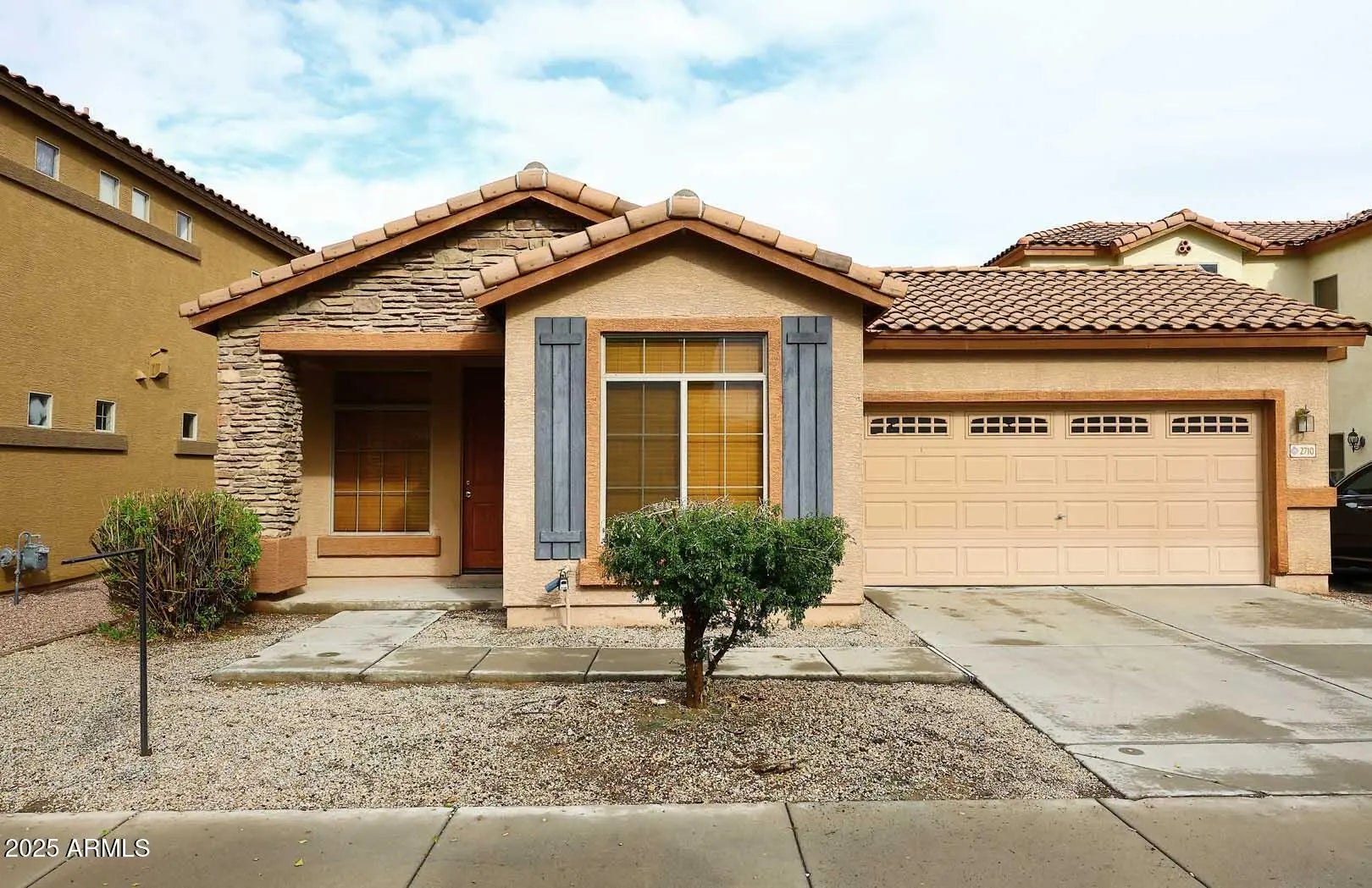 Photo of Listing #6948841