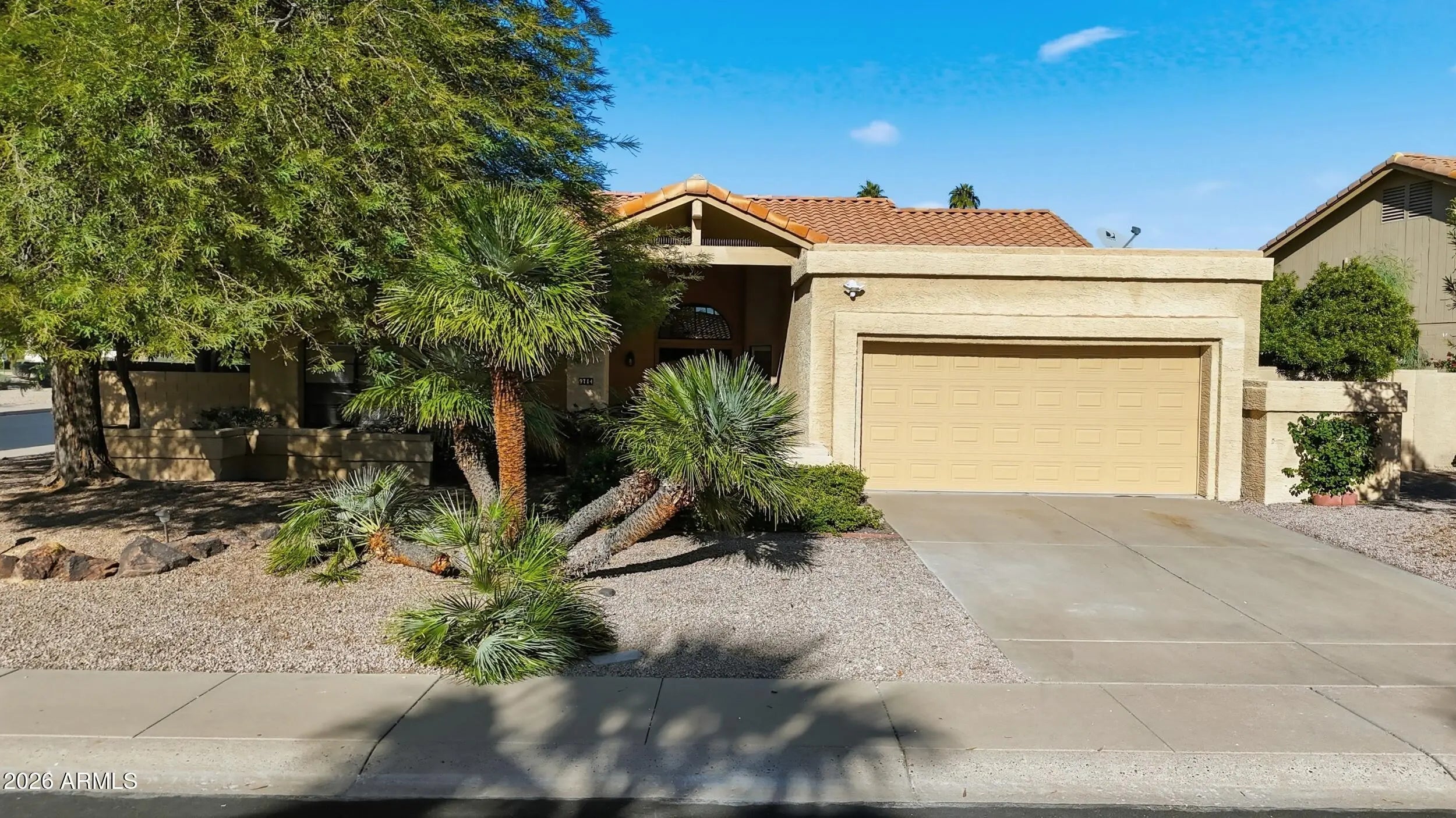 Photo of Listing #6949947