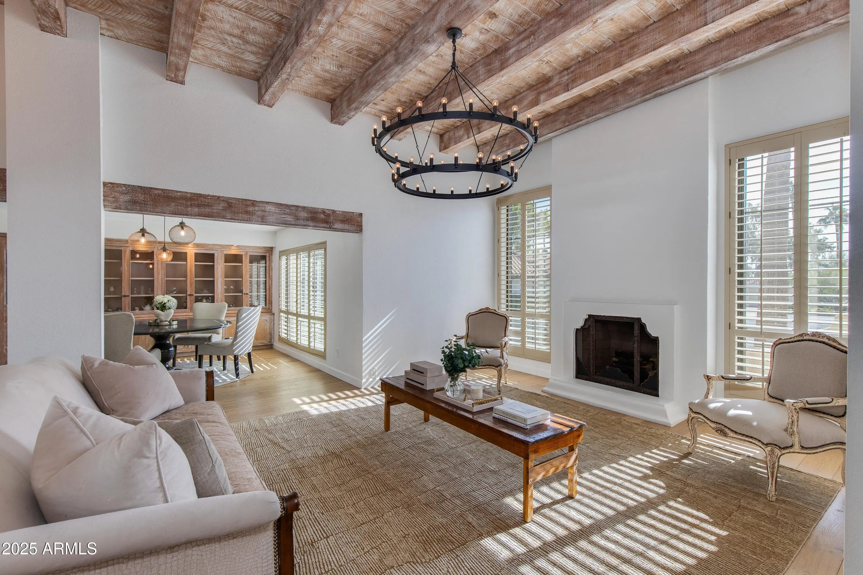 Photo of Listing #6949702