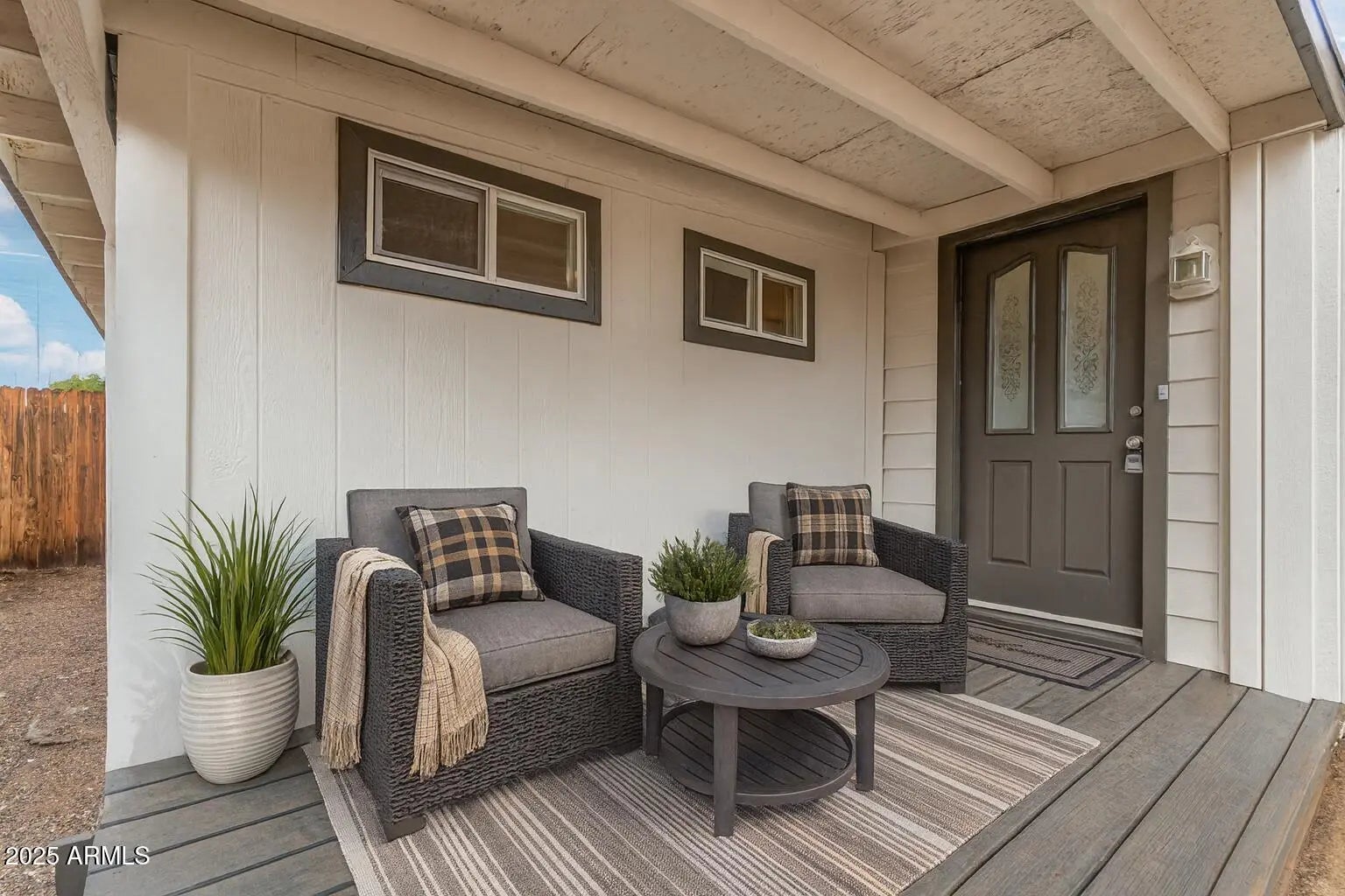 Photo of Listing #6955192