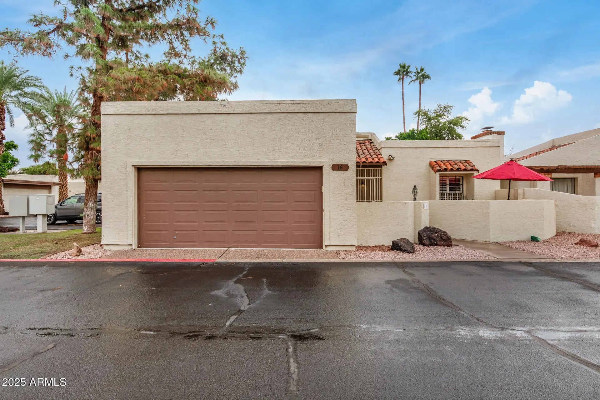 Photo of Listing #6950130