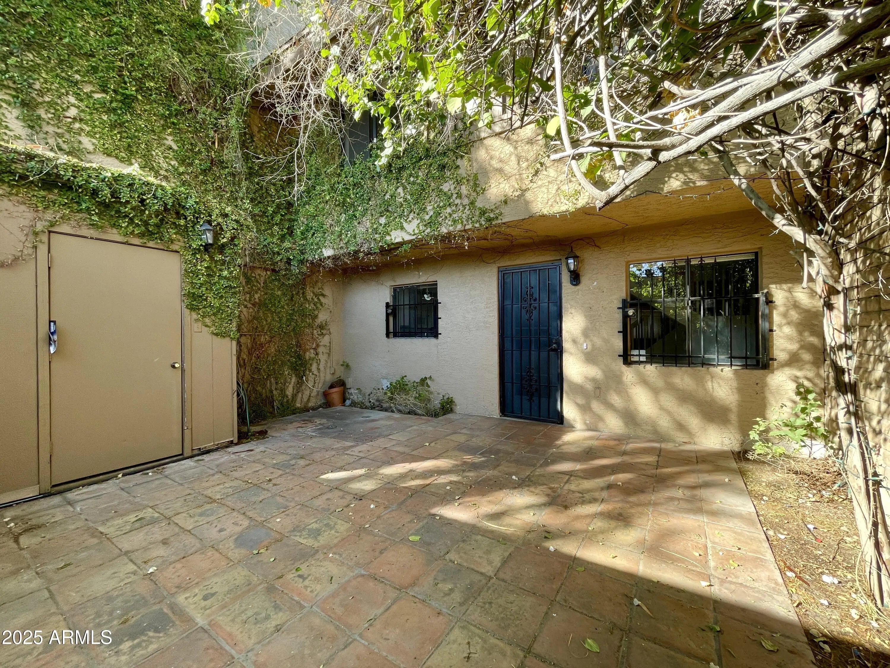 Photo of Listing #6949674