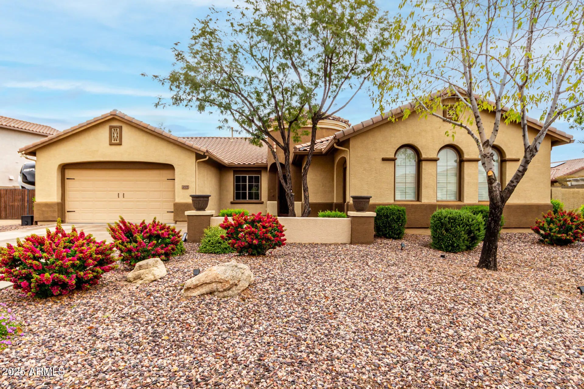 Photo of Listing #6949949