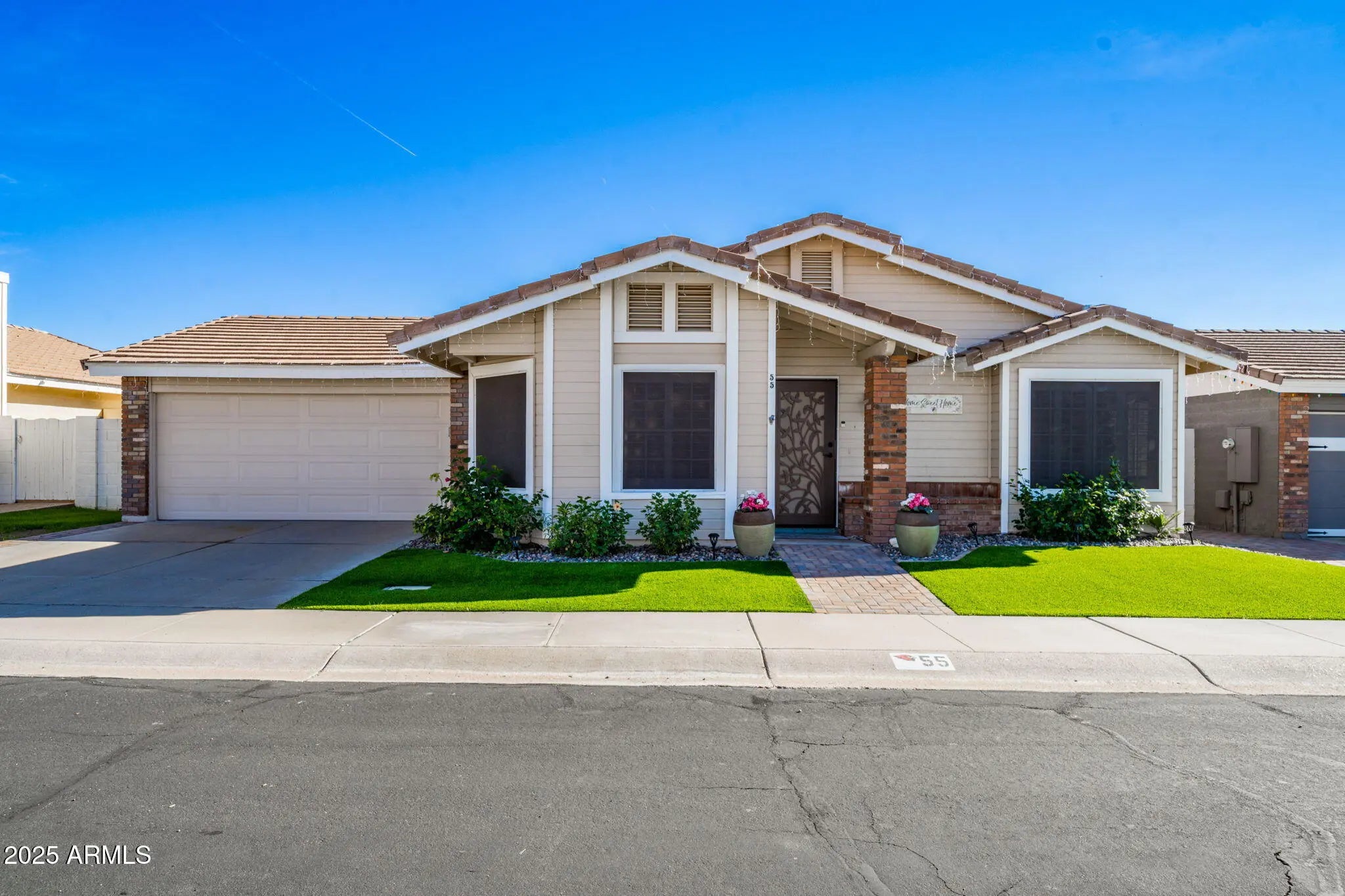 Photo of Listing #6952079