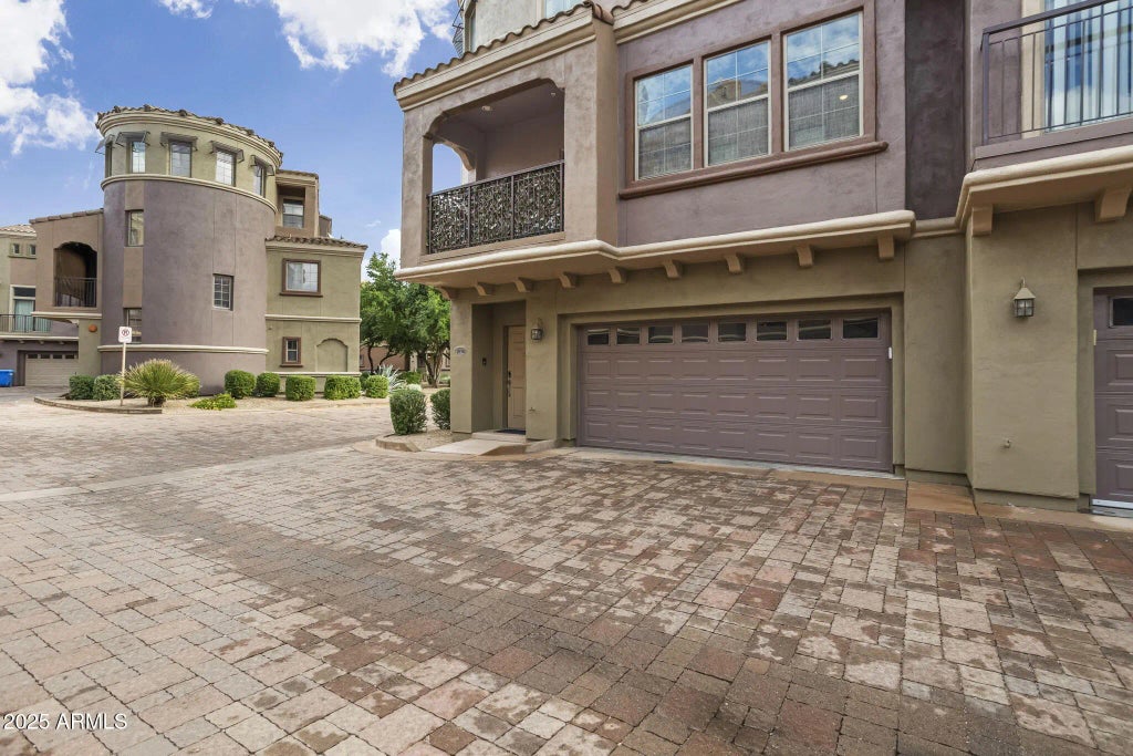 3935 E Rough Rider Road (unit 1056), Phoenix