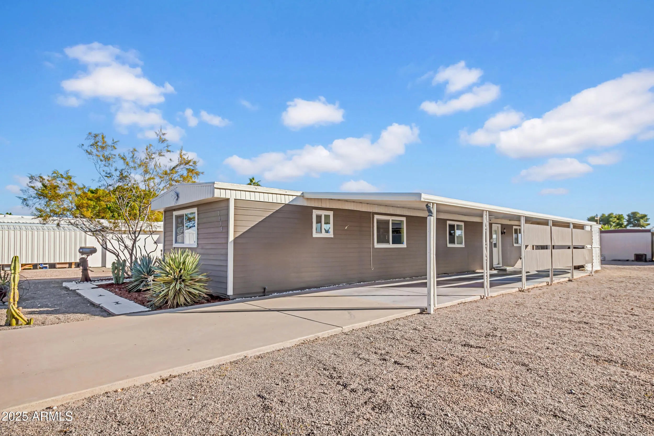 Photo of Listing #6950344