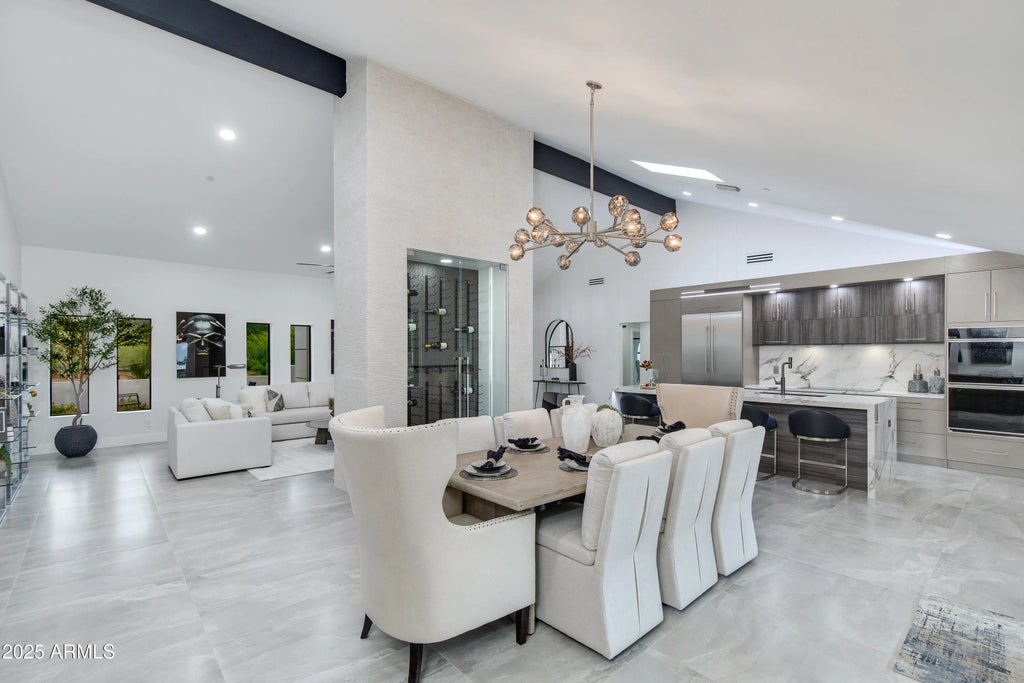 6403 E Gold Dust Avenue, Paradise Valley