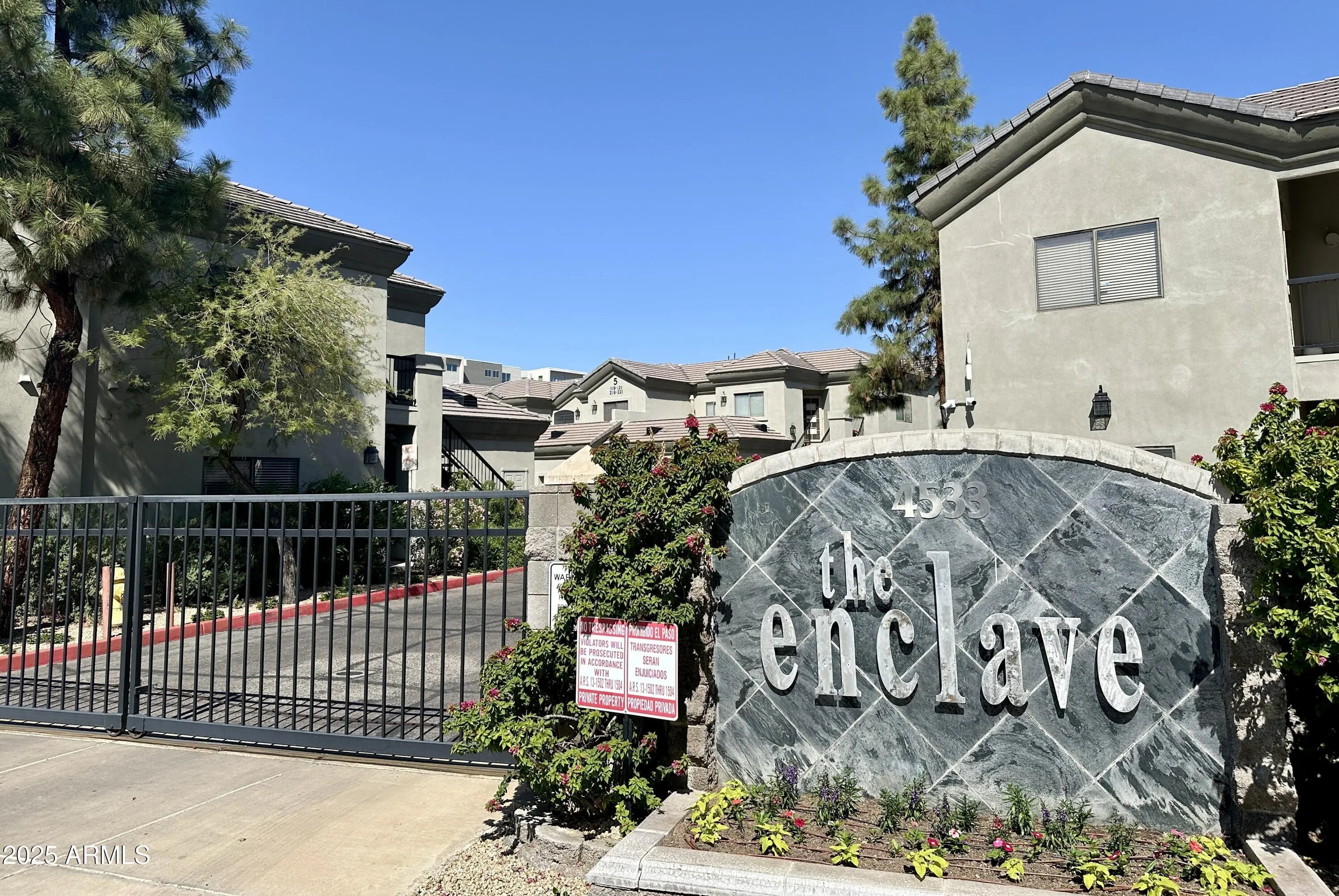 Photo of Listing #6949941