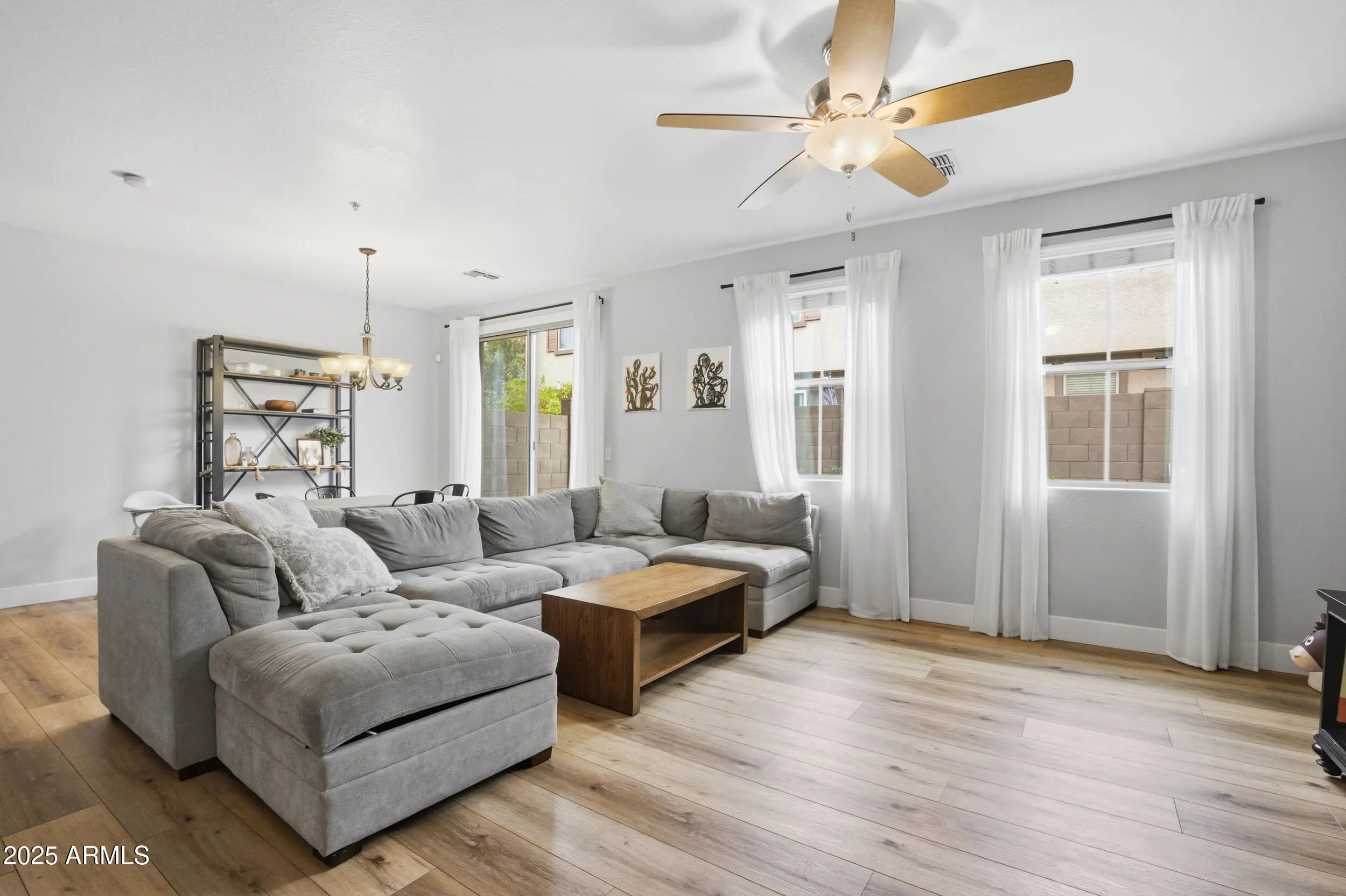 Photo of Listing #6952239