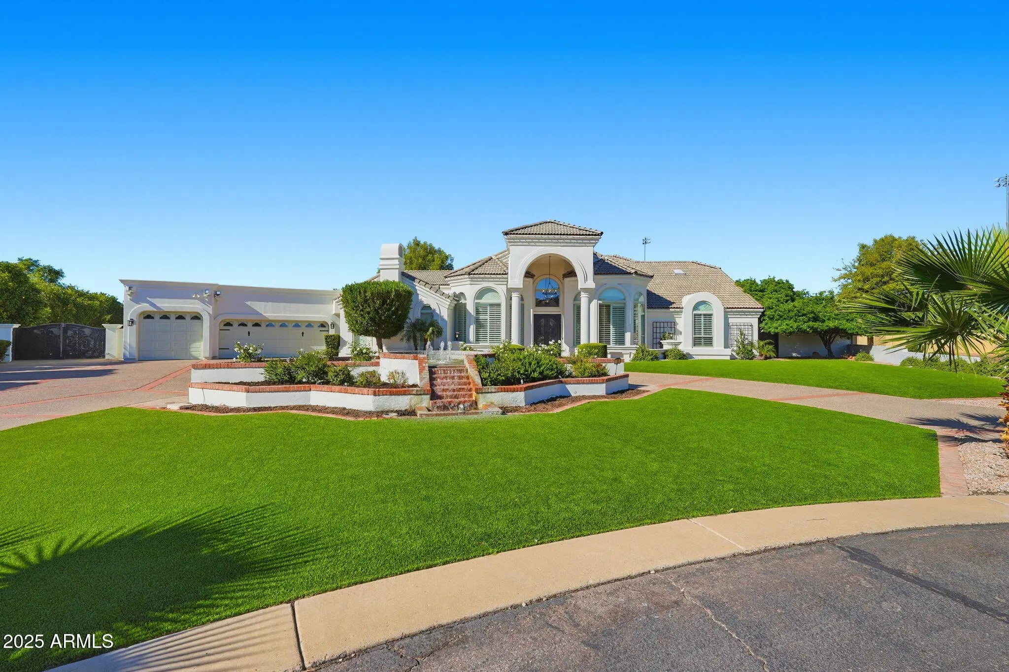 Photo of Listing #6950003