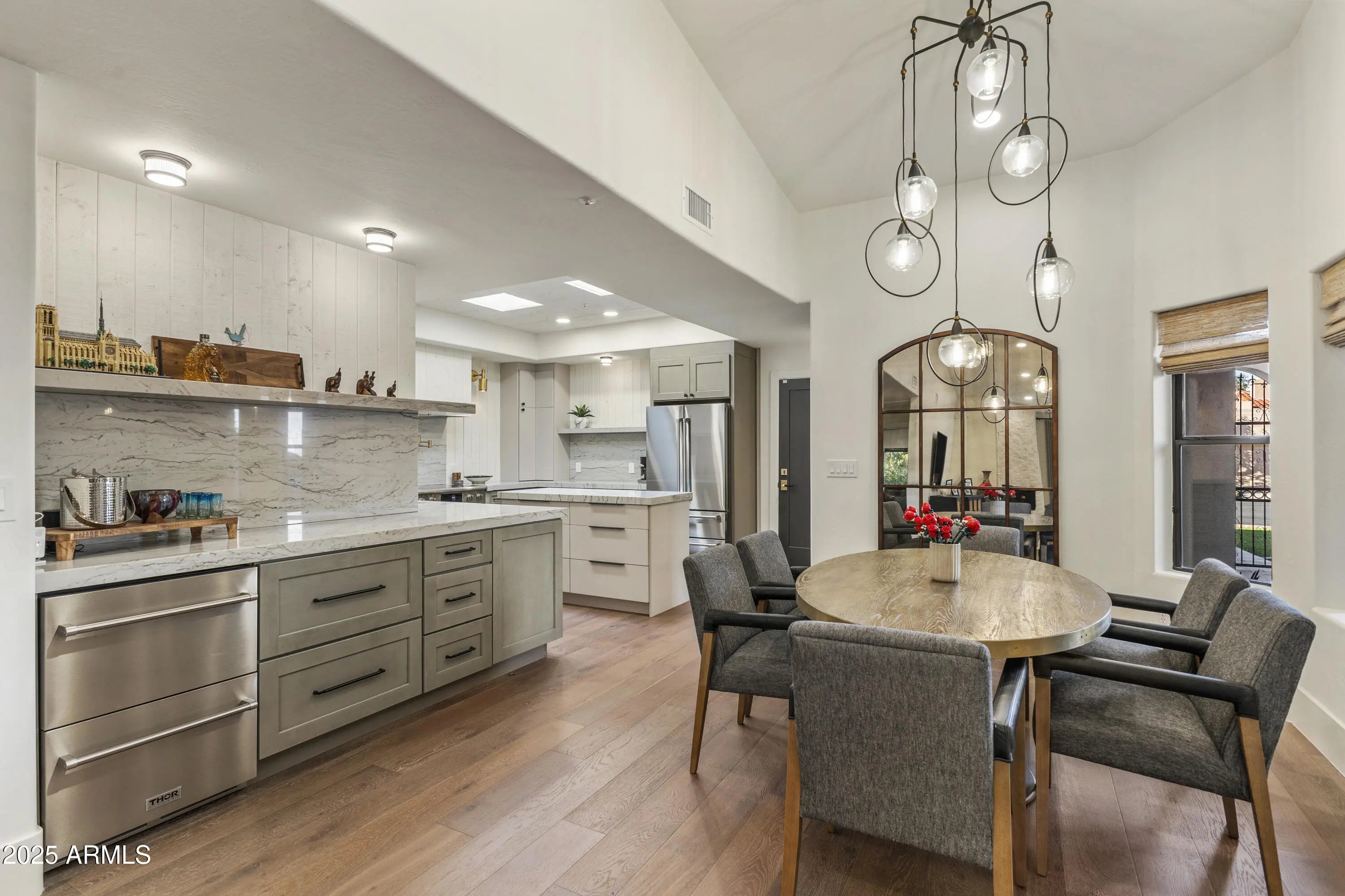 Photo of Listing #6950276