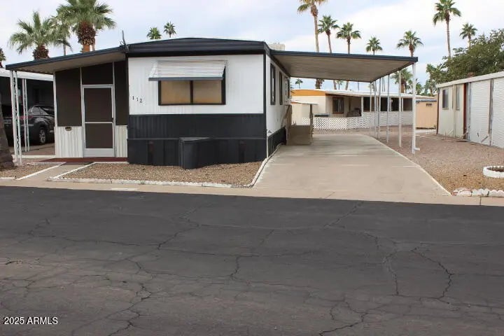 Photo of Listing #6950662