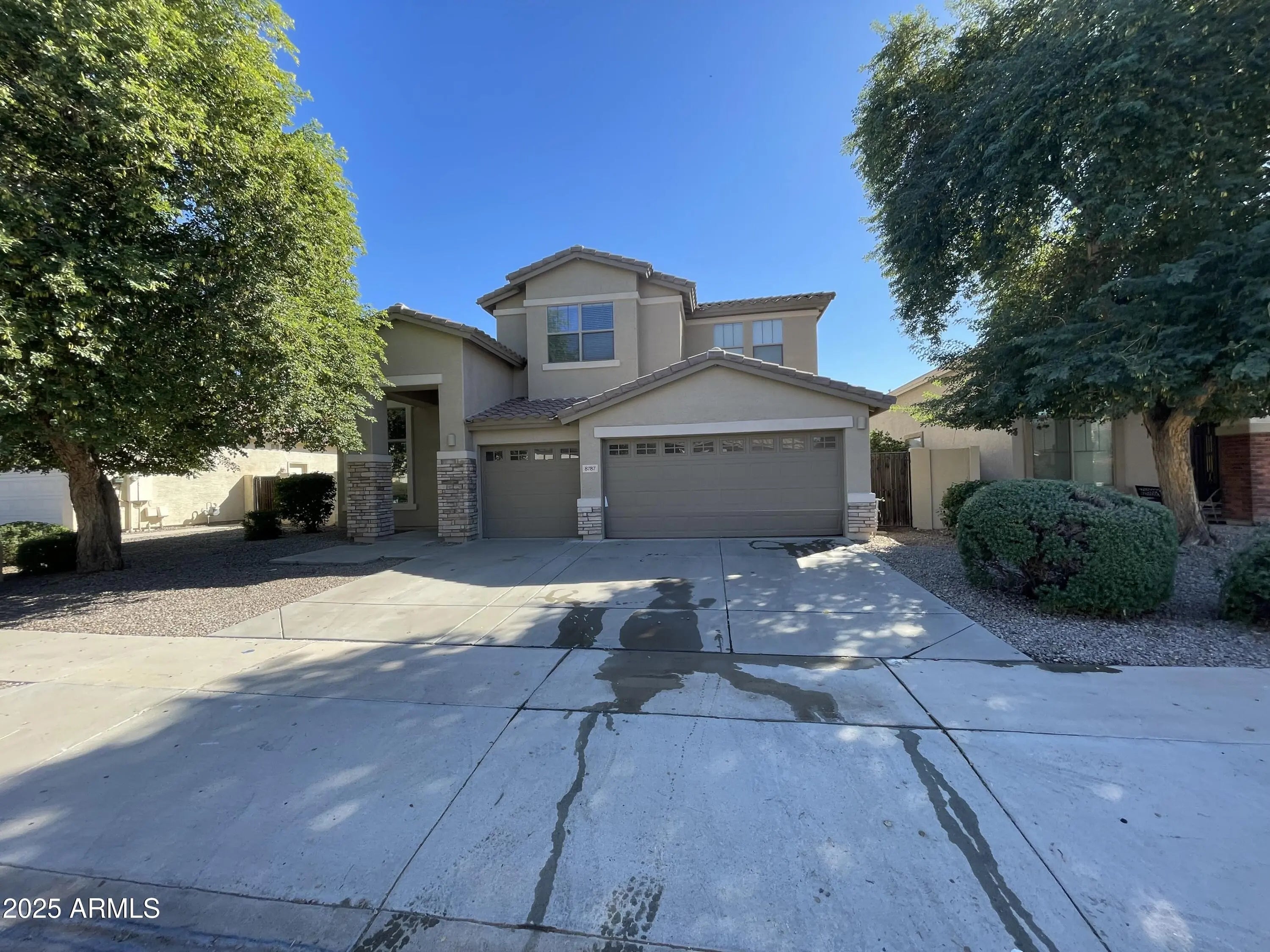 Photo of Listing #6950100