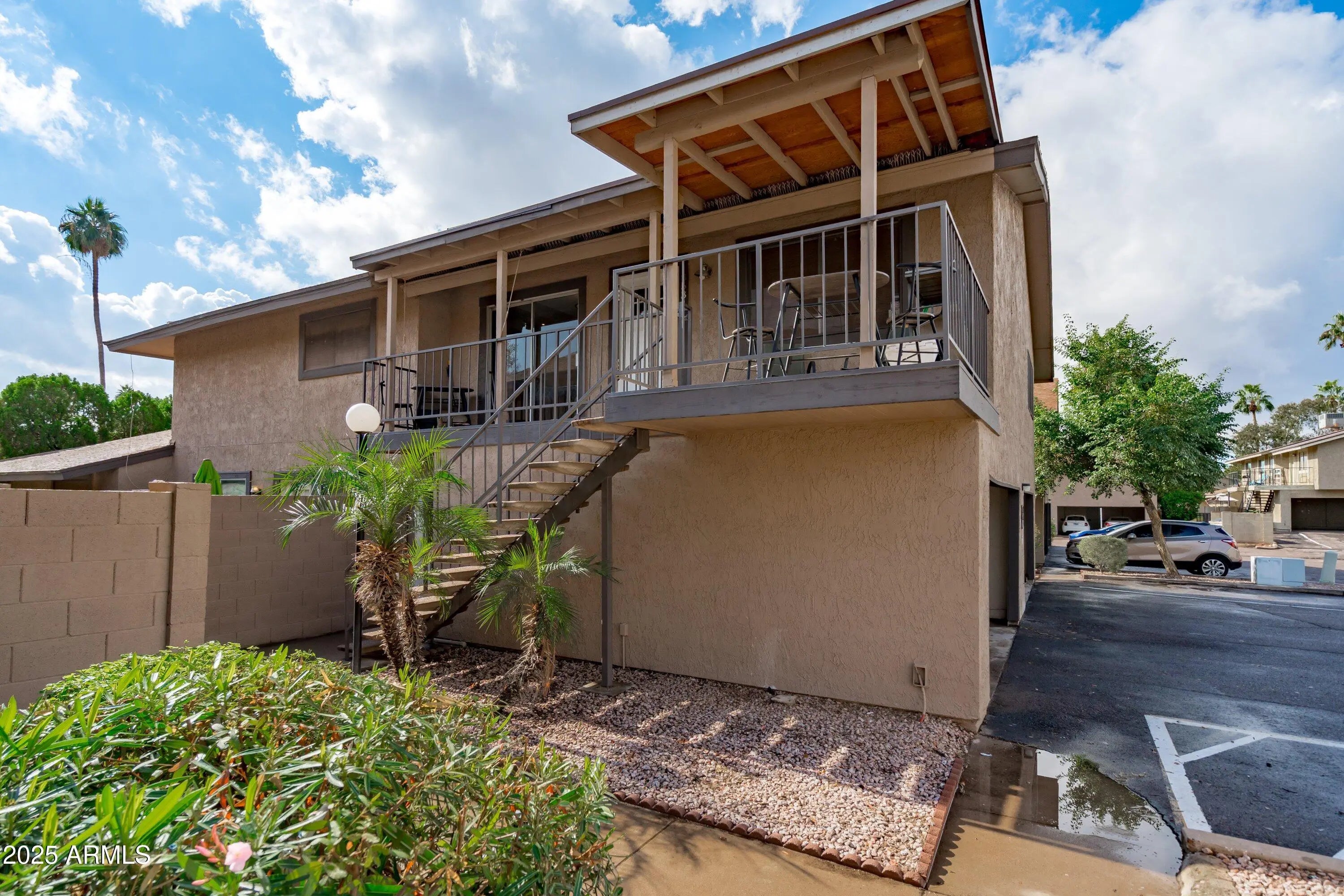 Photo of Listing #6950133